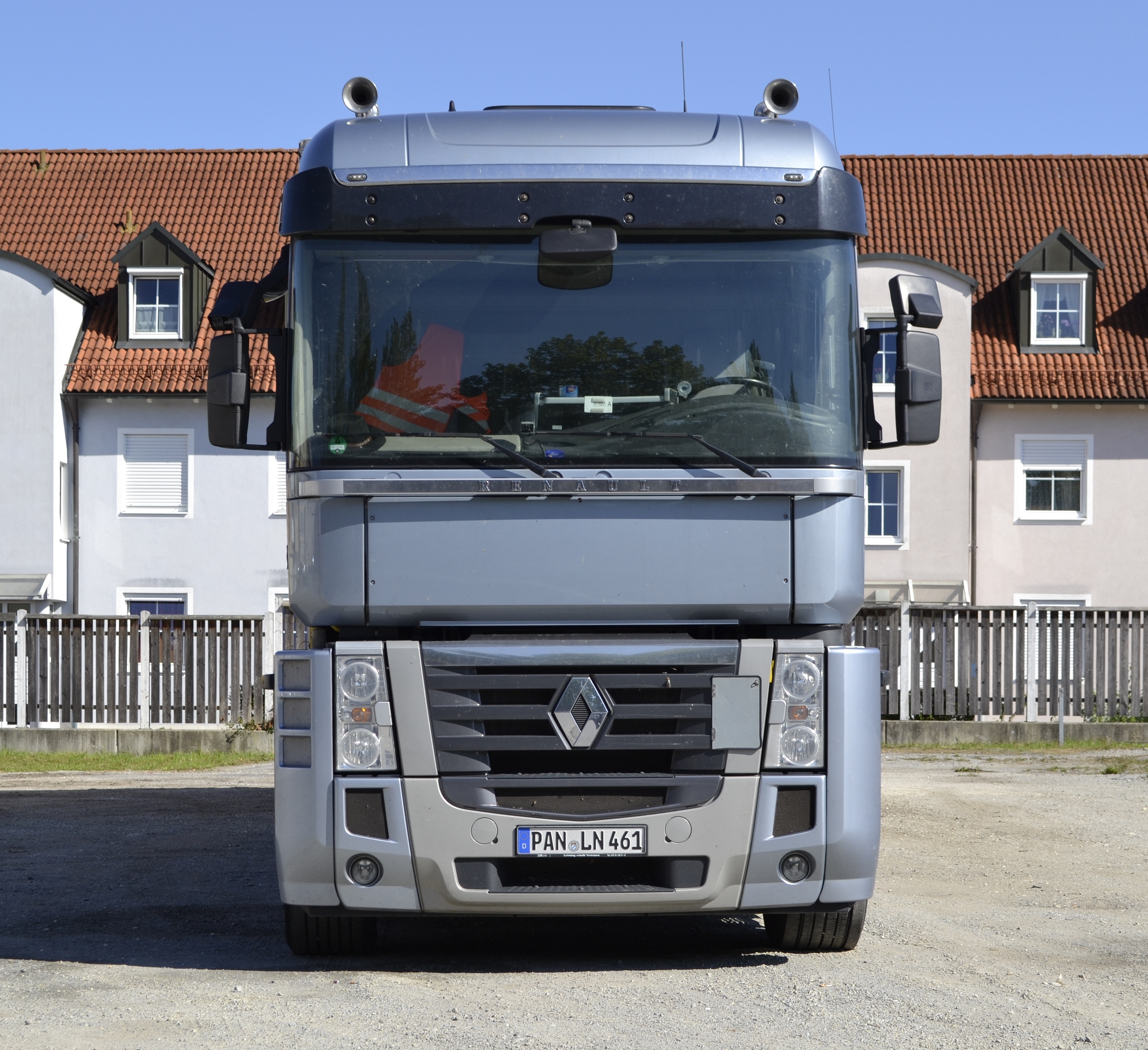 Renault Magnum 500 truck