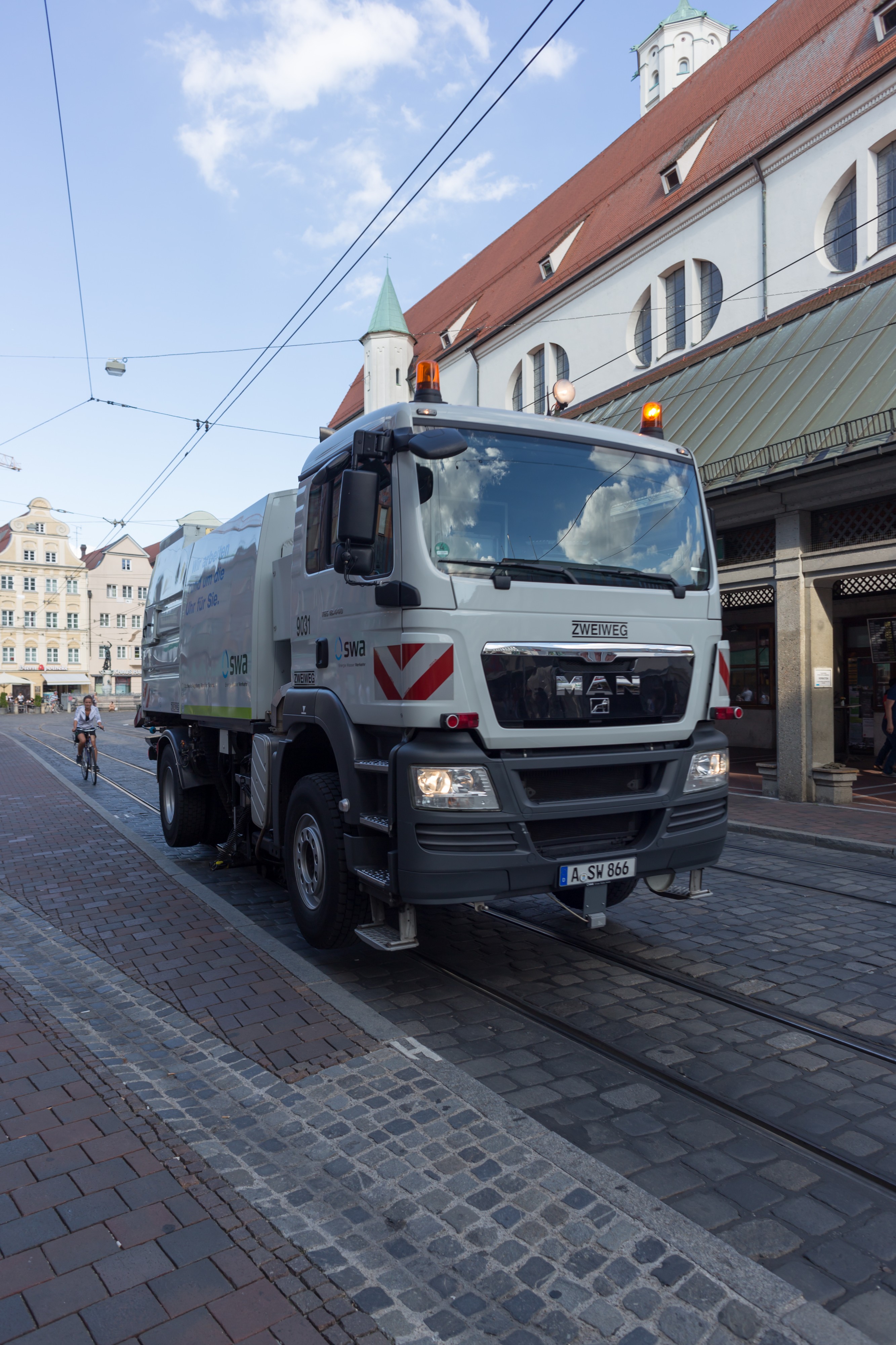 Schienenreinigung in Augsburg - Front