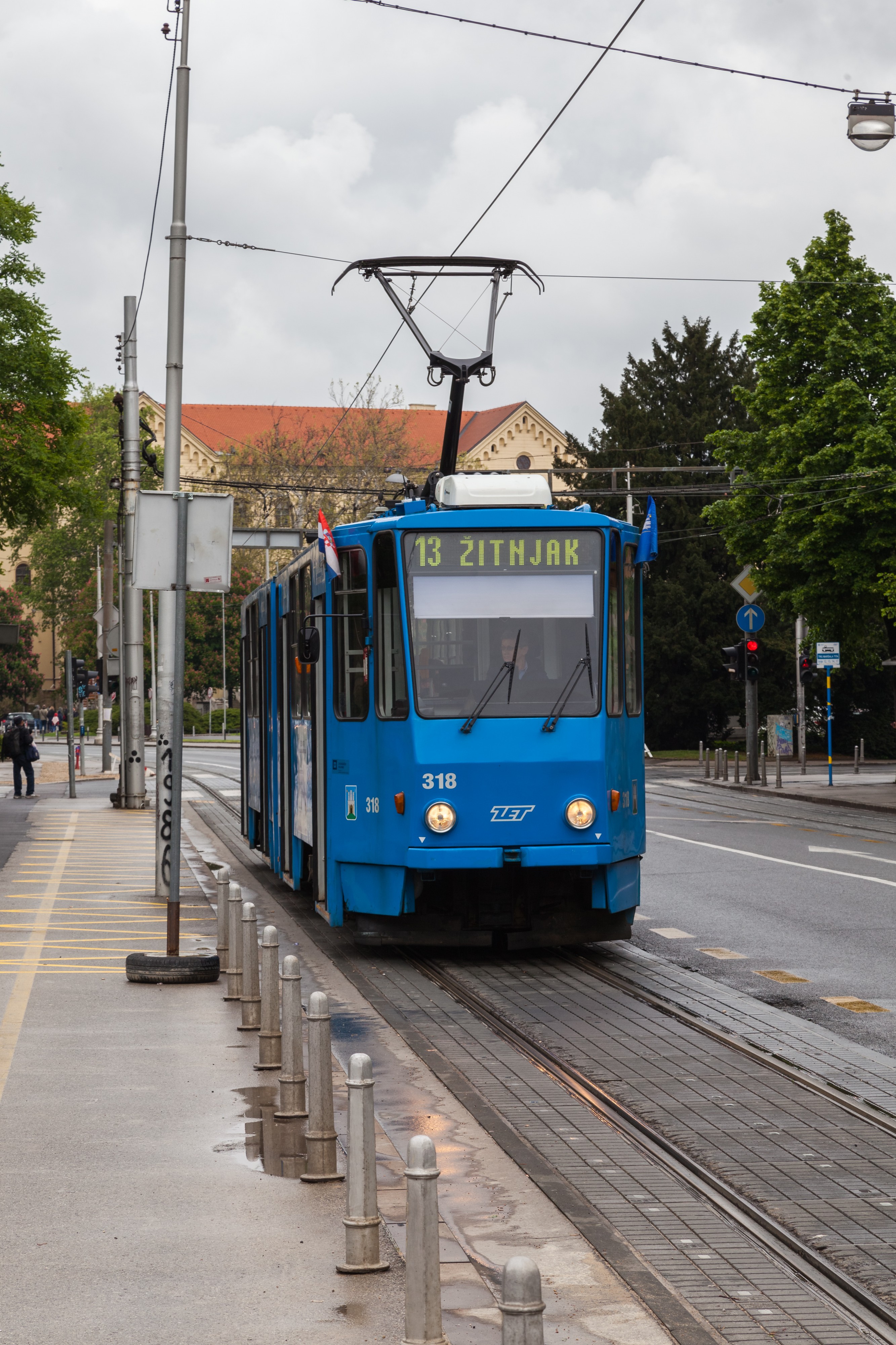 Tranvía 13, Zagreb, Croacia, 2014-04-20, DD 01