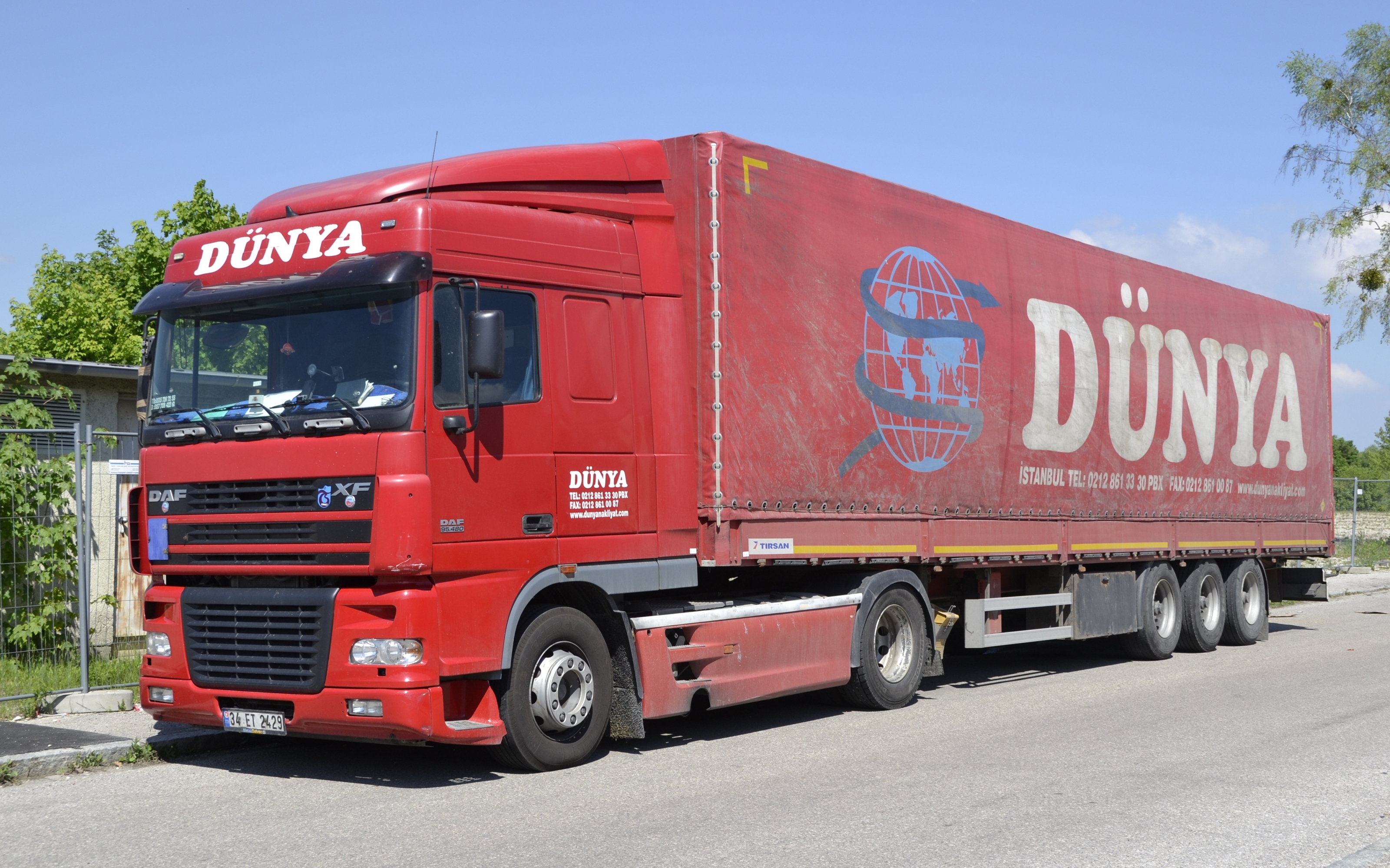 Turkish DAF XF truck in Munich