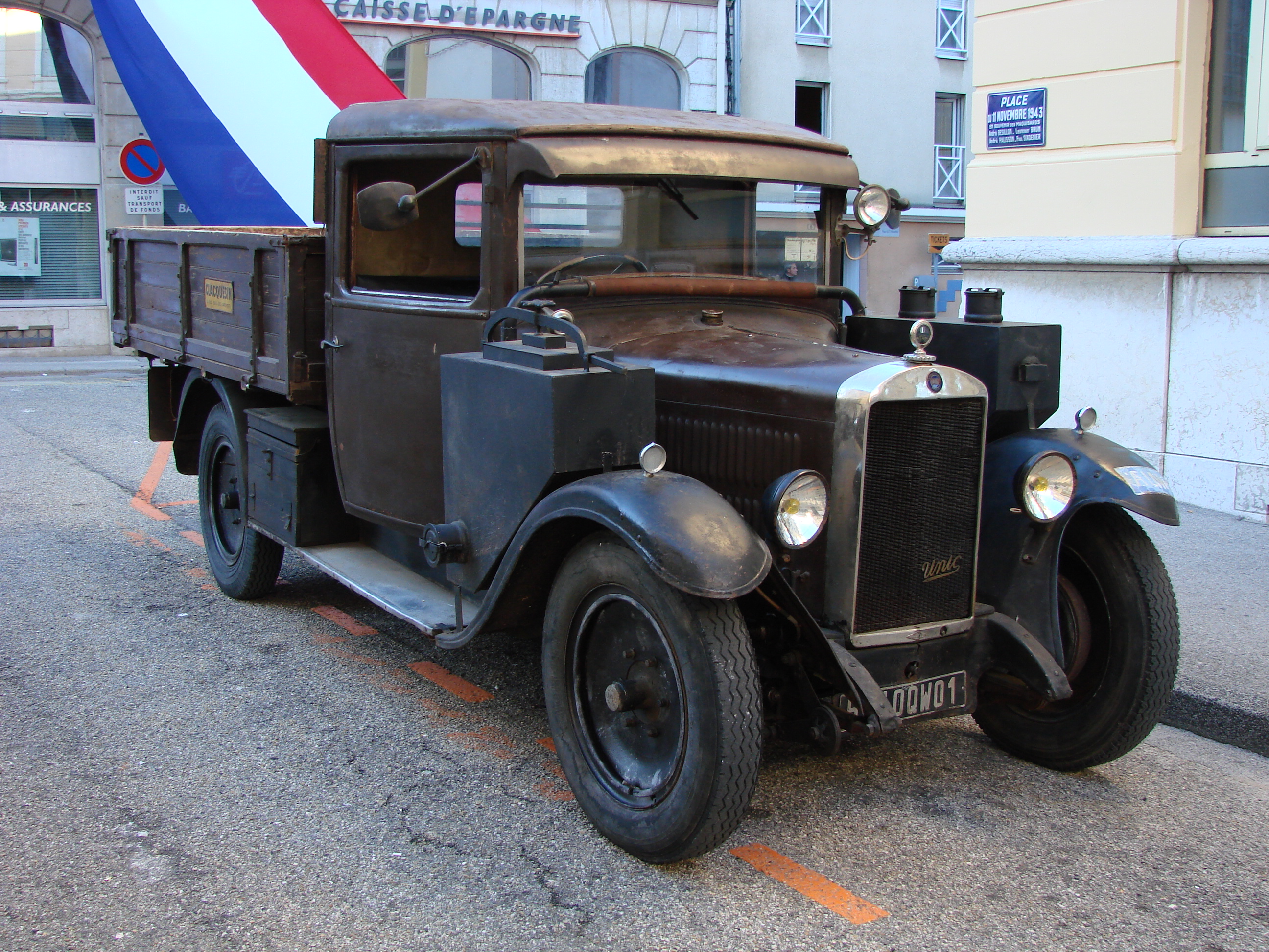 Unic années 40 - 4