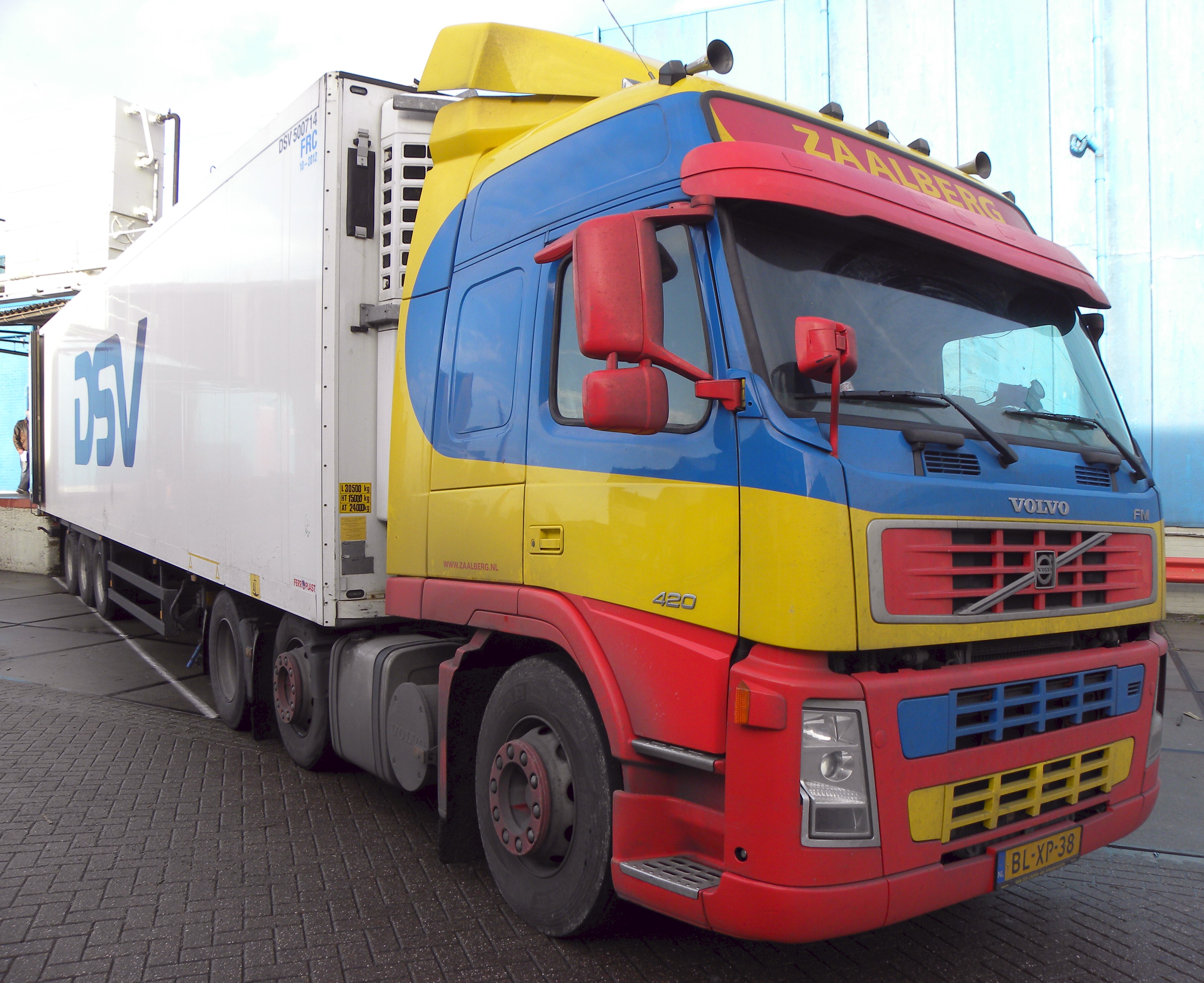 Volvo 420 FM Zaalberg