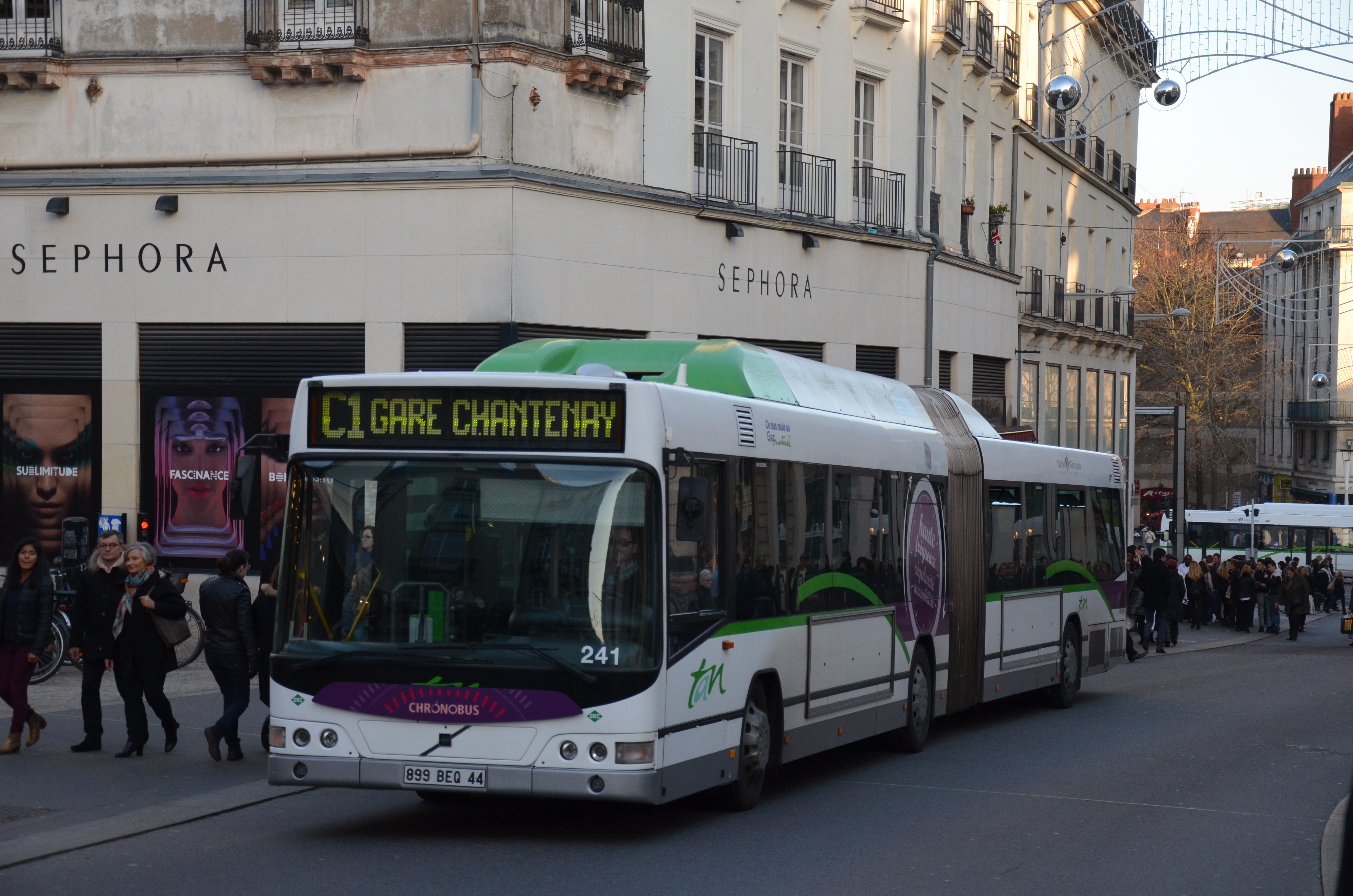 Volvo 7700A n°241 Saint-Nicolas