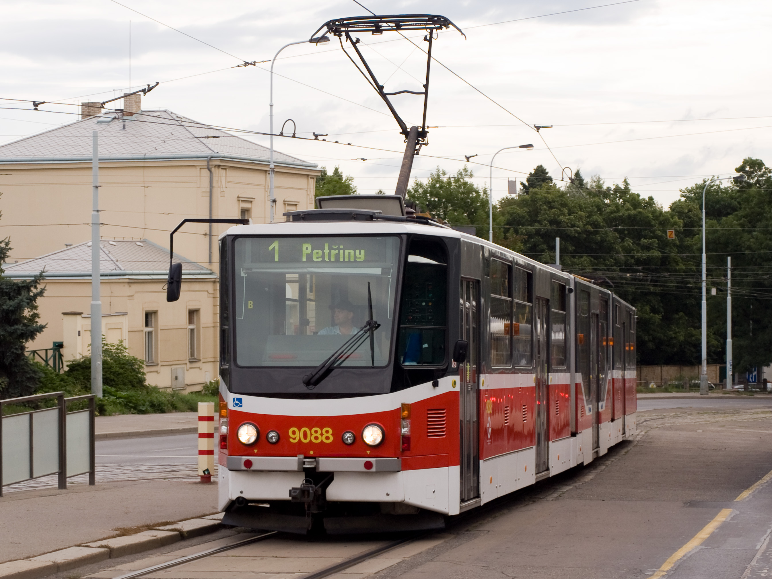 Vozovna Střešovice, 9088