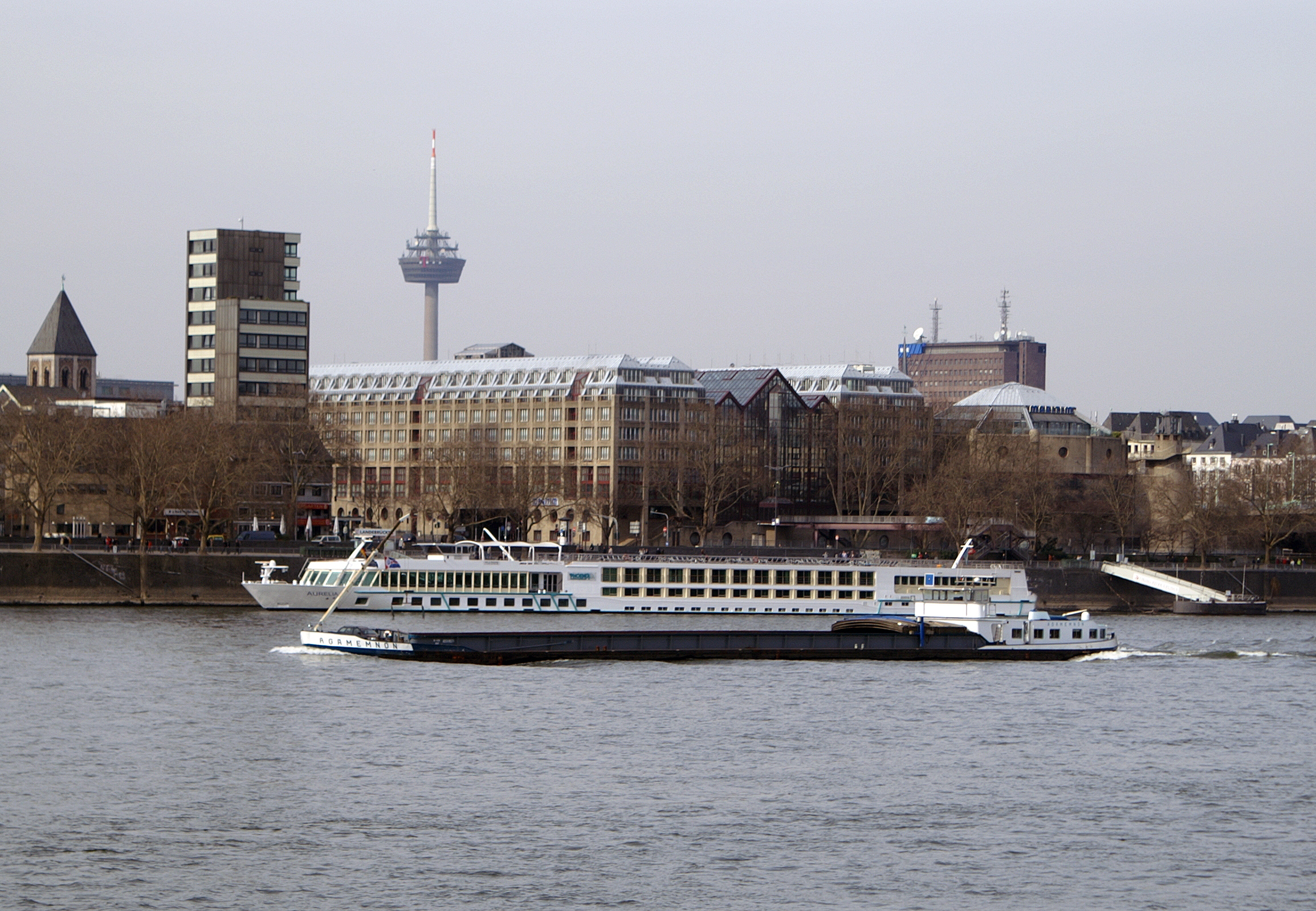 Agamemnon (ship, 1978) 001