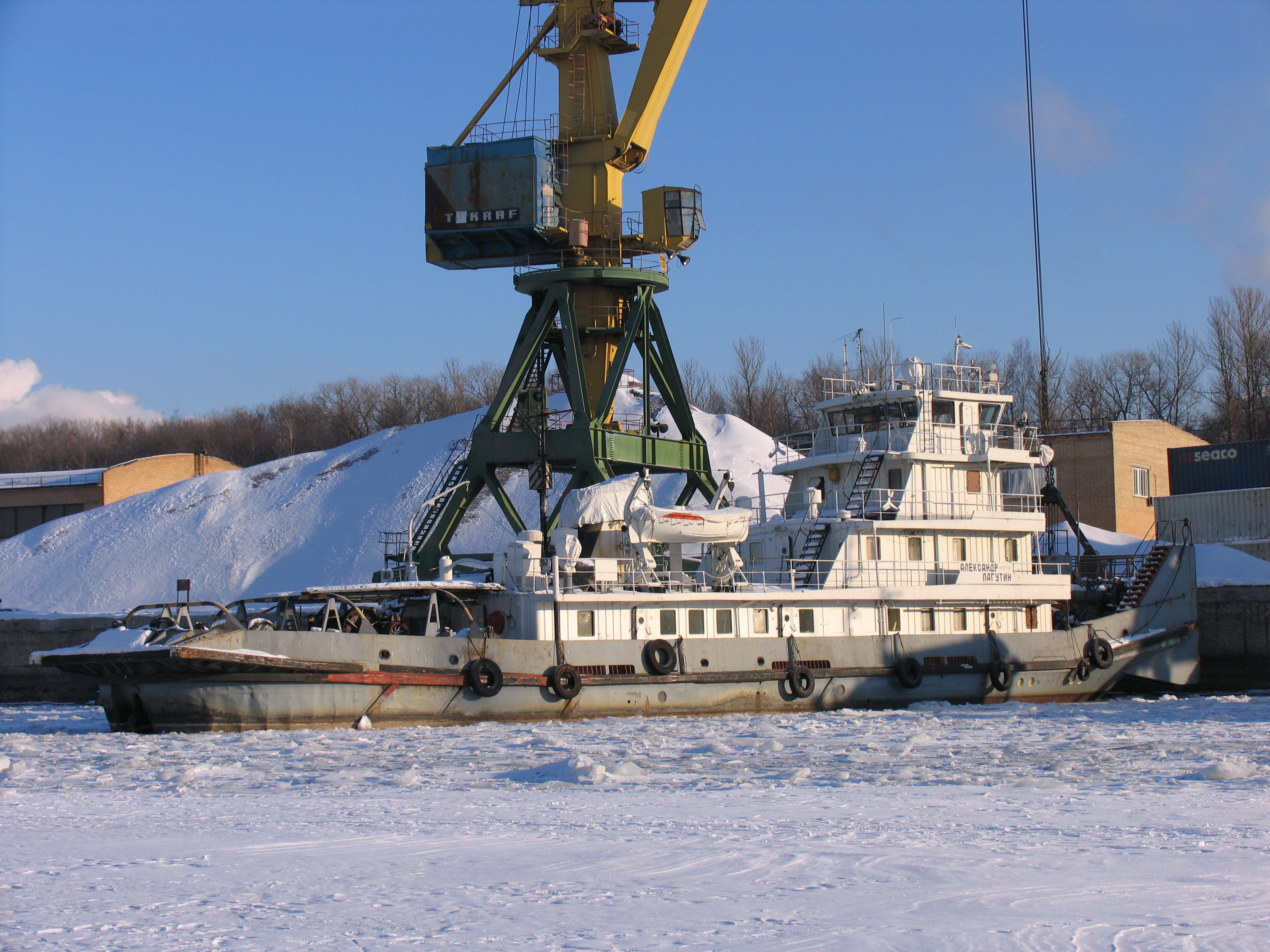 Aleksandr Lagutin in North River Port 31-jan-2012 01