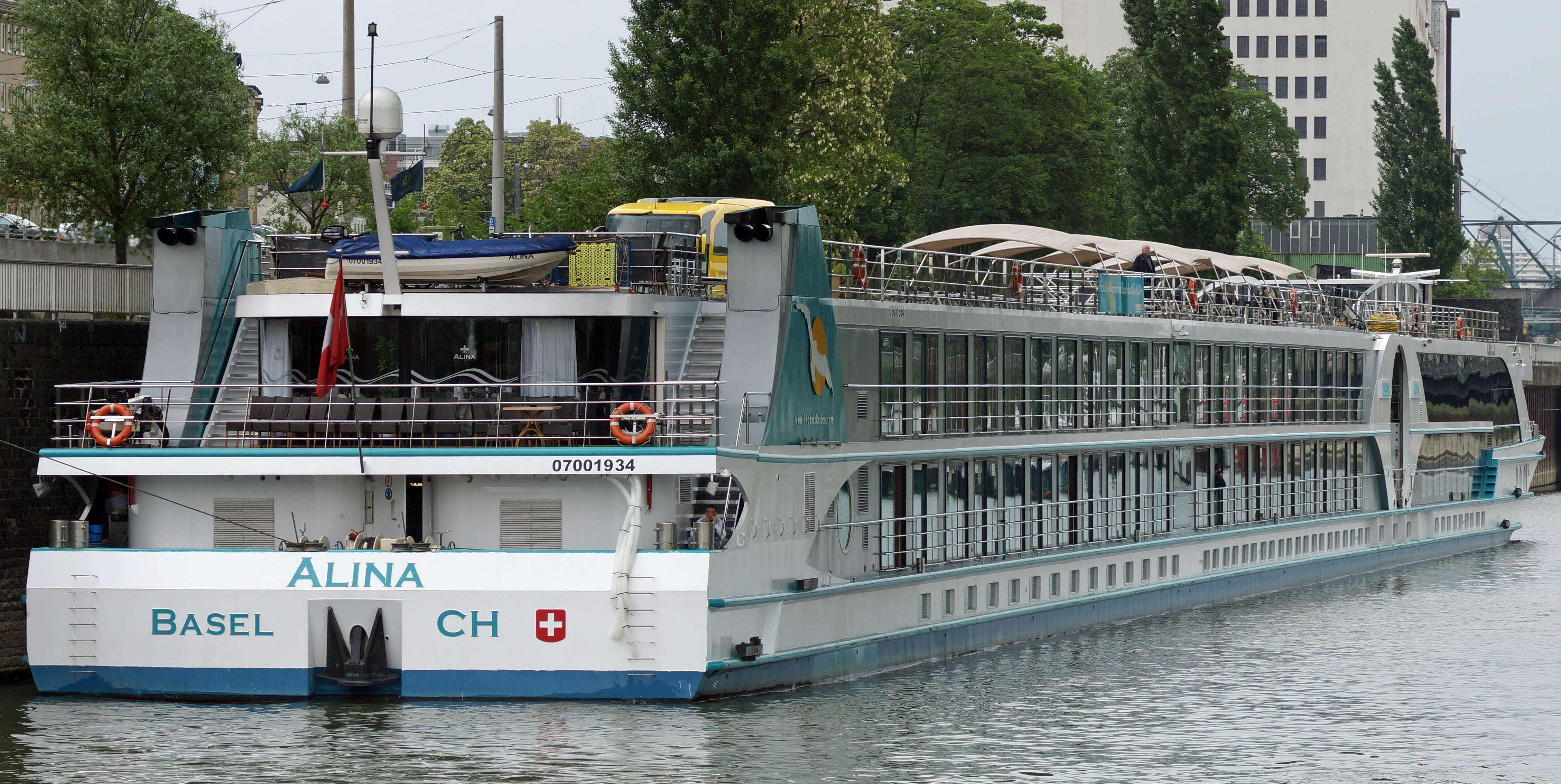Alina (ship, 2011) 044