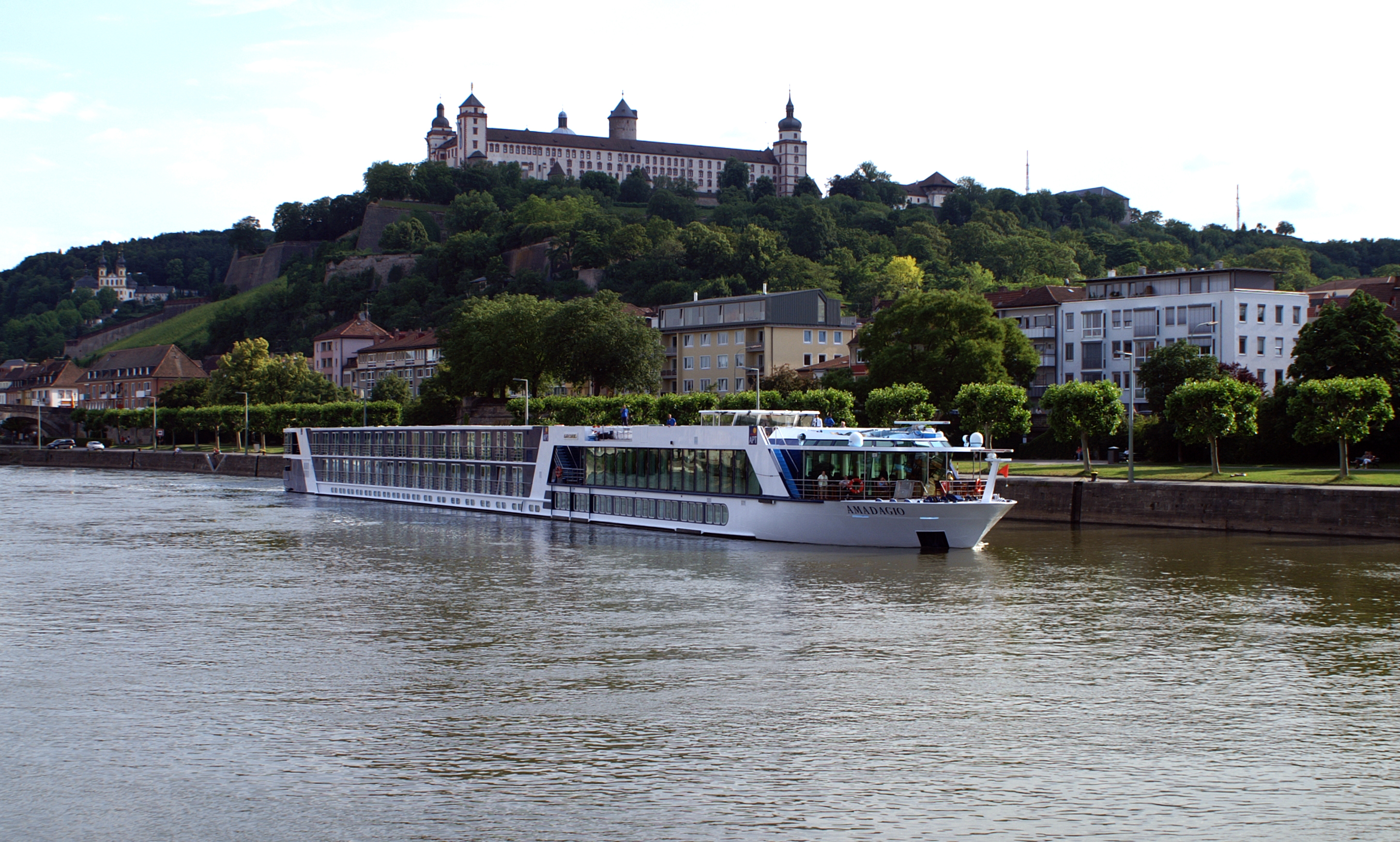 Amadagio (ship, 2006) 009