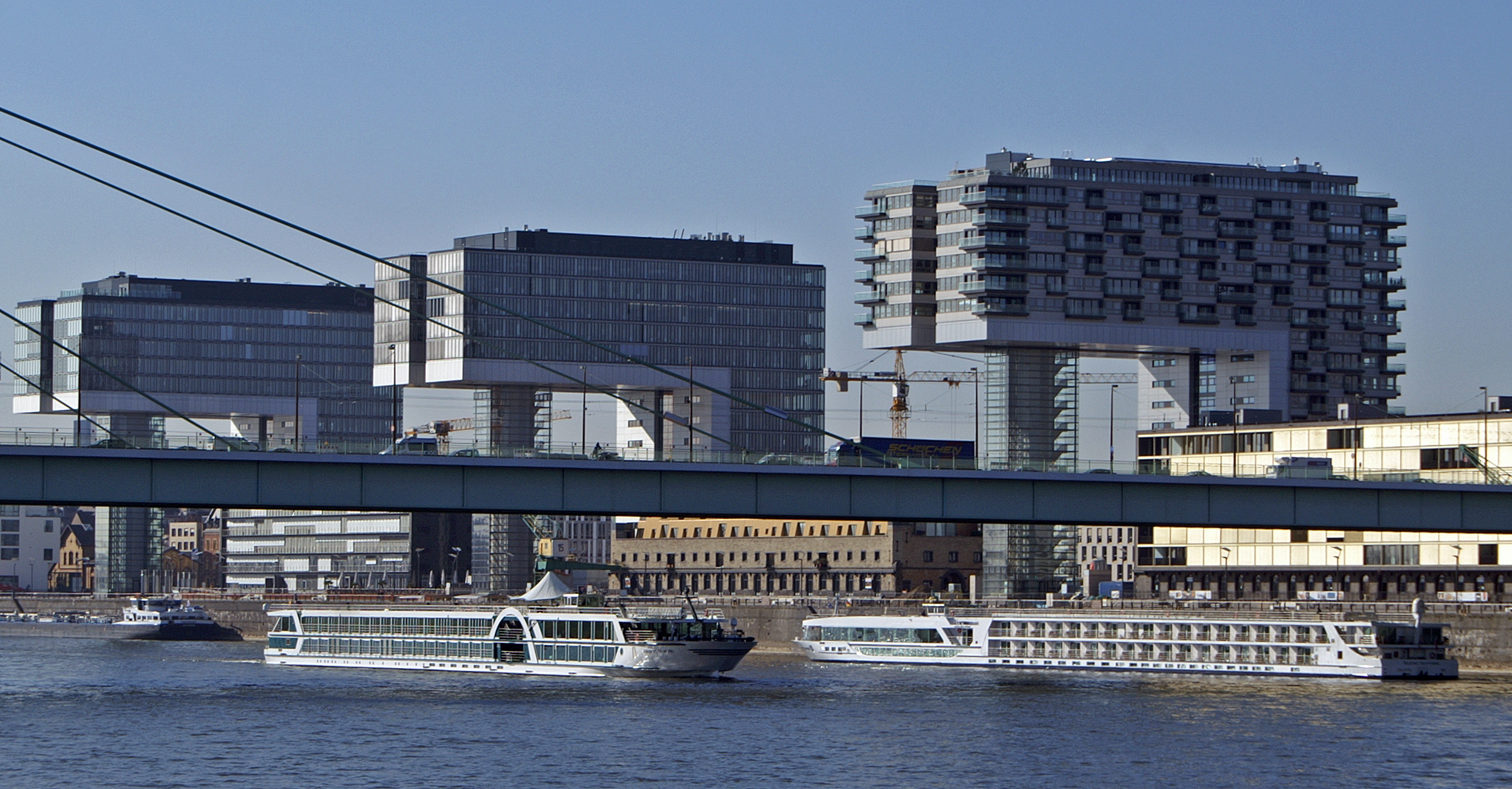 Amadeus Diamond (ship, 2008) 002