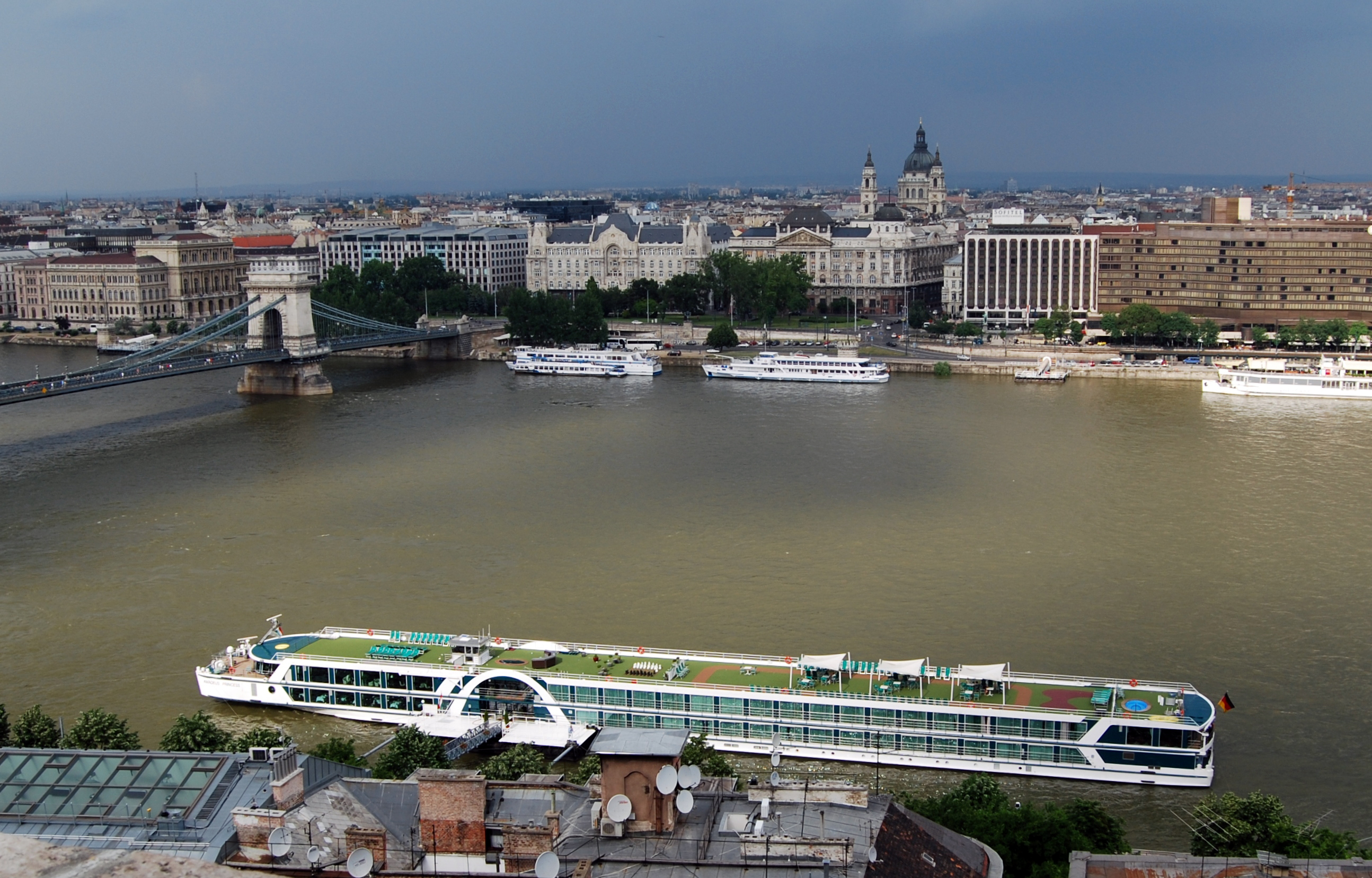 Amadeus Princess (ship, 2006) 002