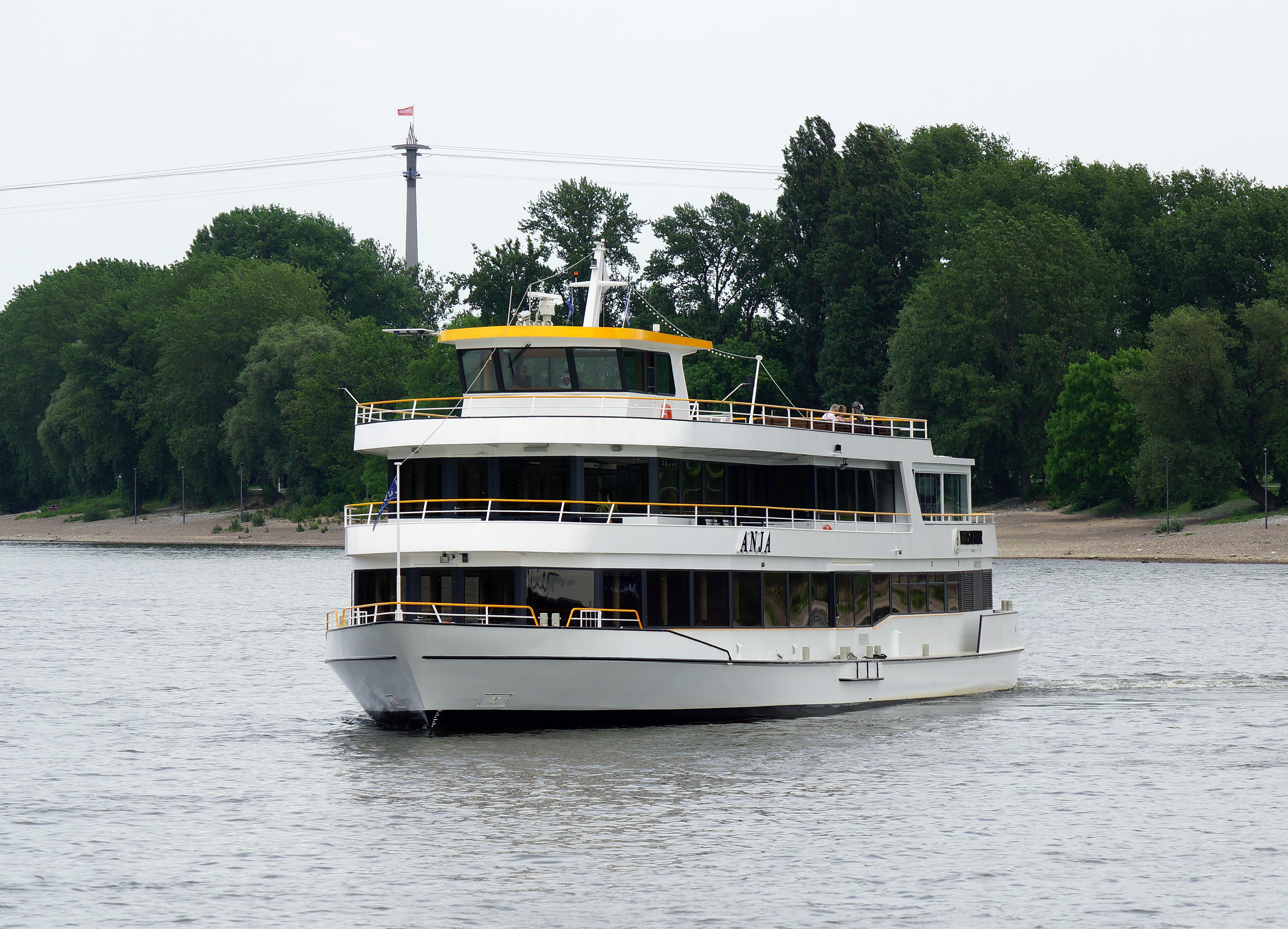 Anja (ship, 2013) 012