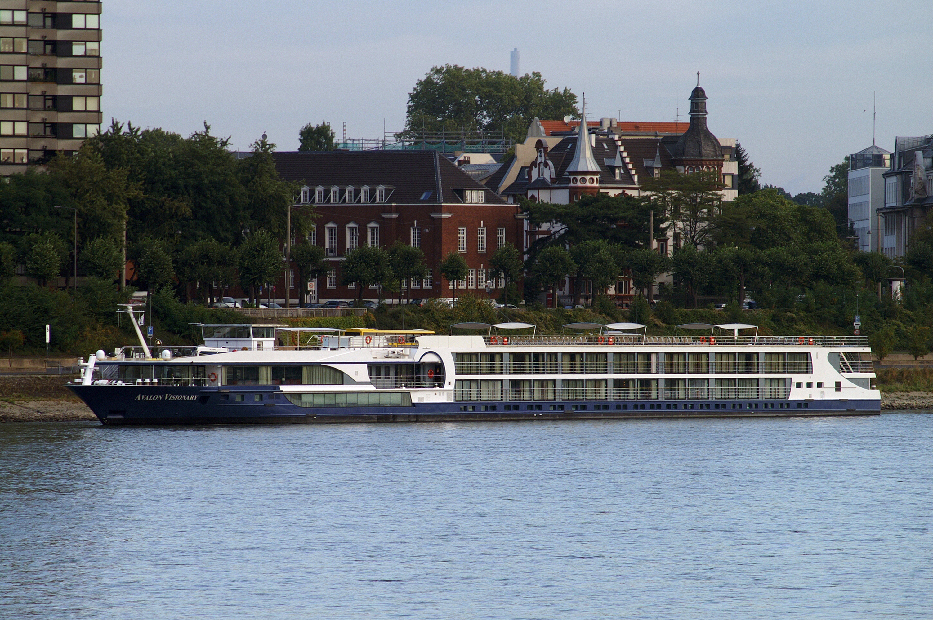 Avalon Visionary (Ship, 2012) 006