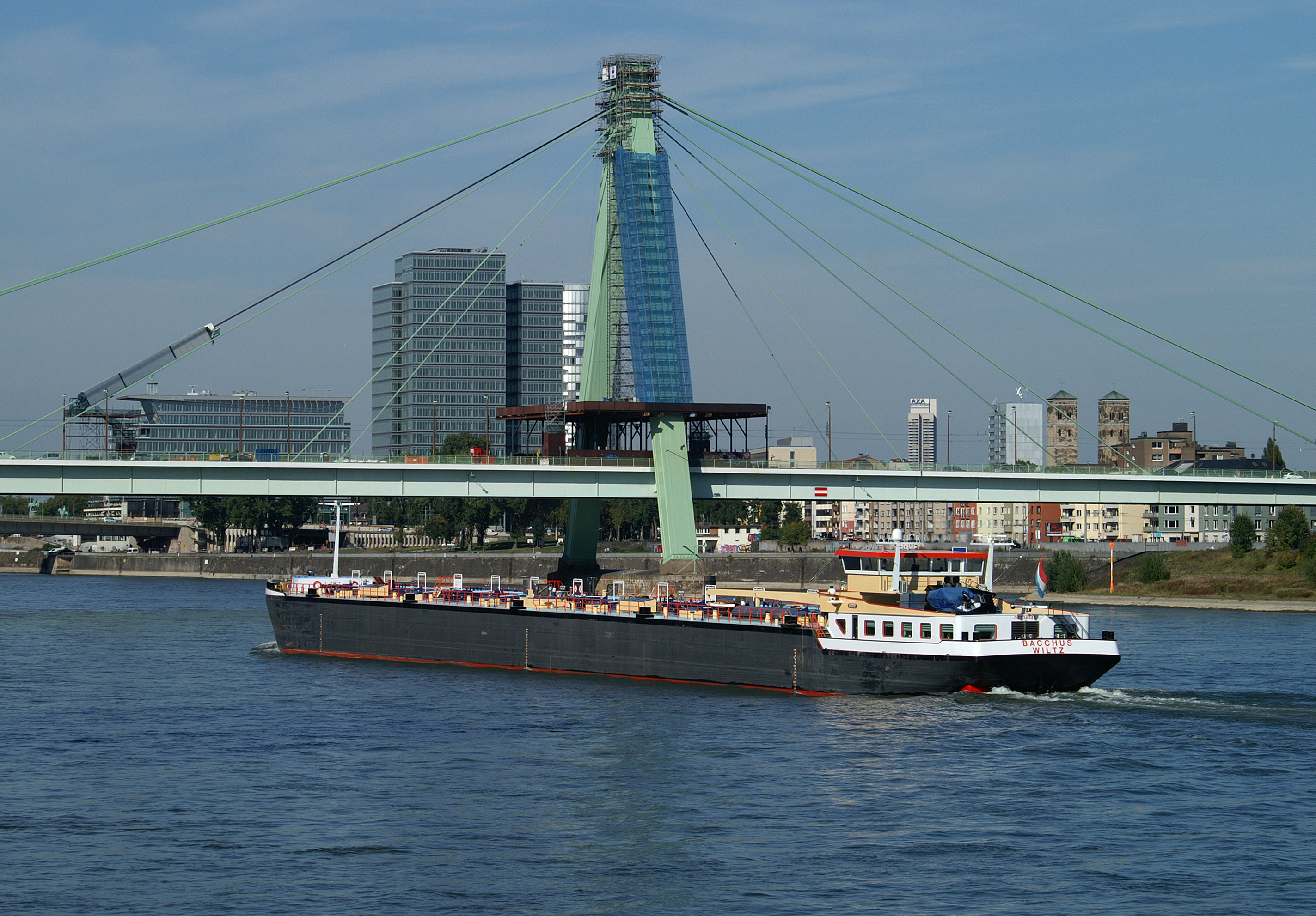 Bacchus (ship, 2011) 002