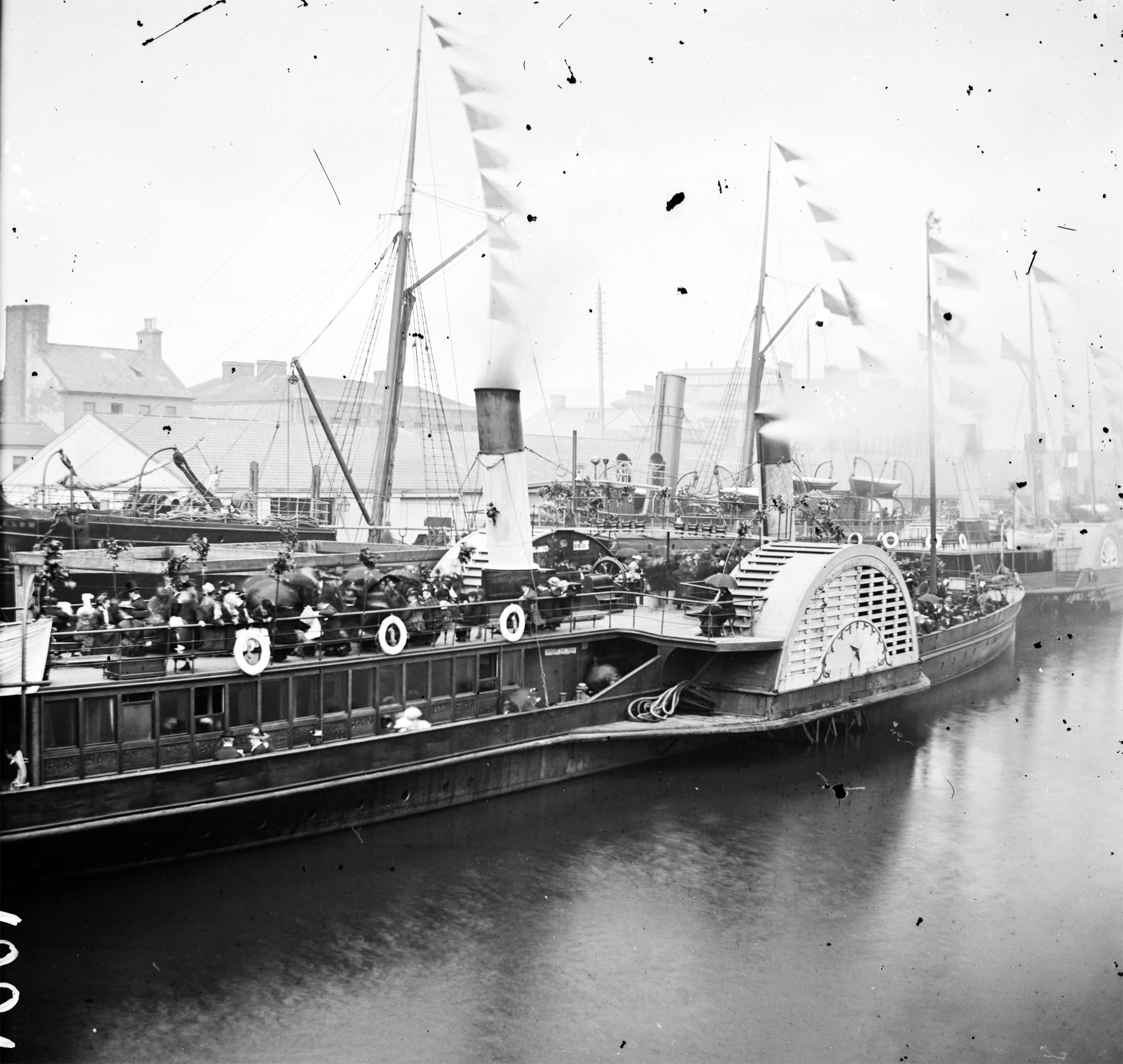 Bangor Castle I (8596471793)