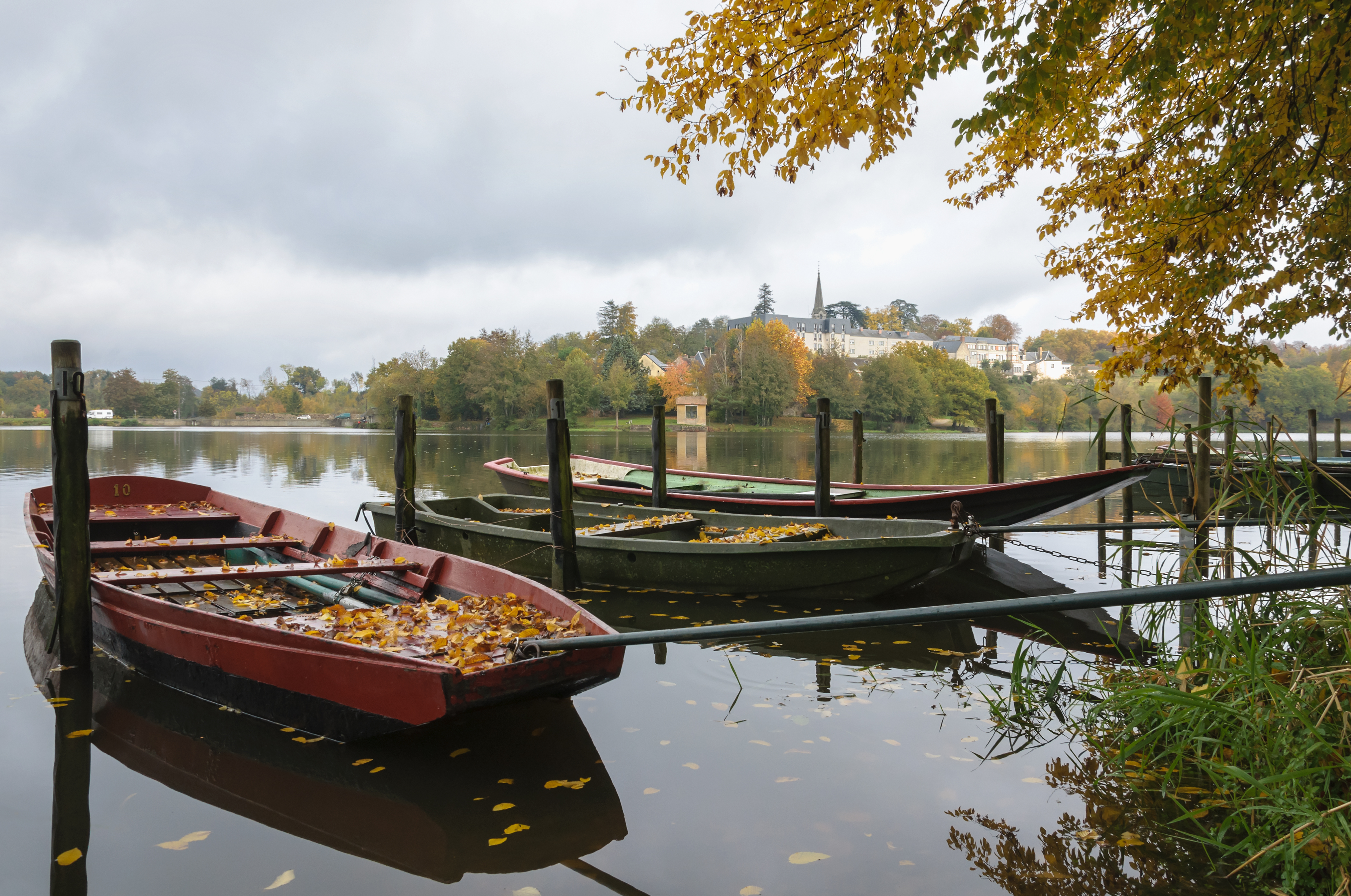 Barques lac Val Joyeux Chateau-la-Valliere