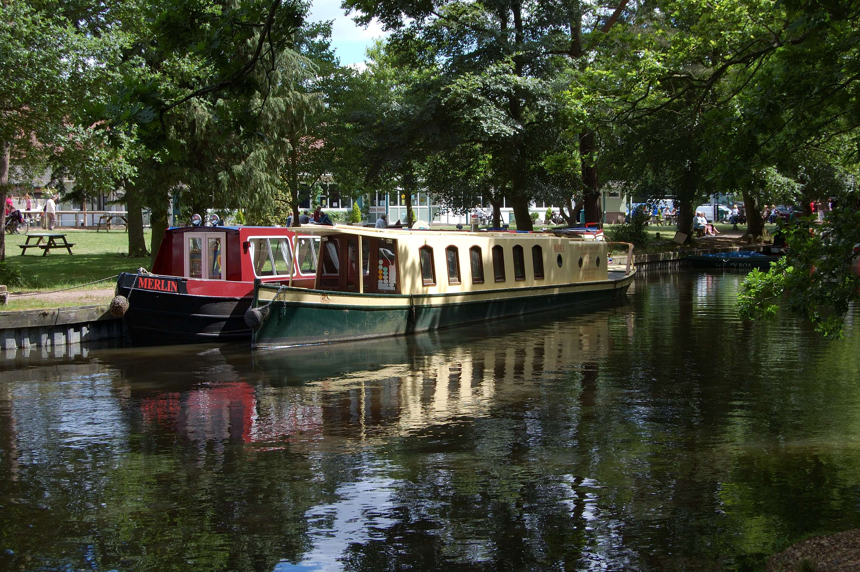 Basingstoke Canal Centre