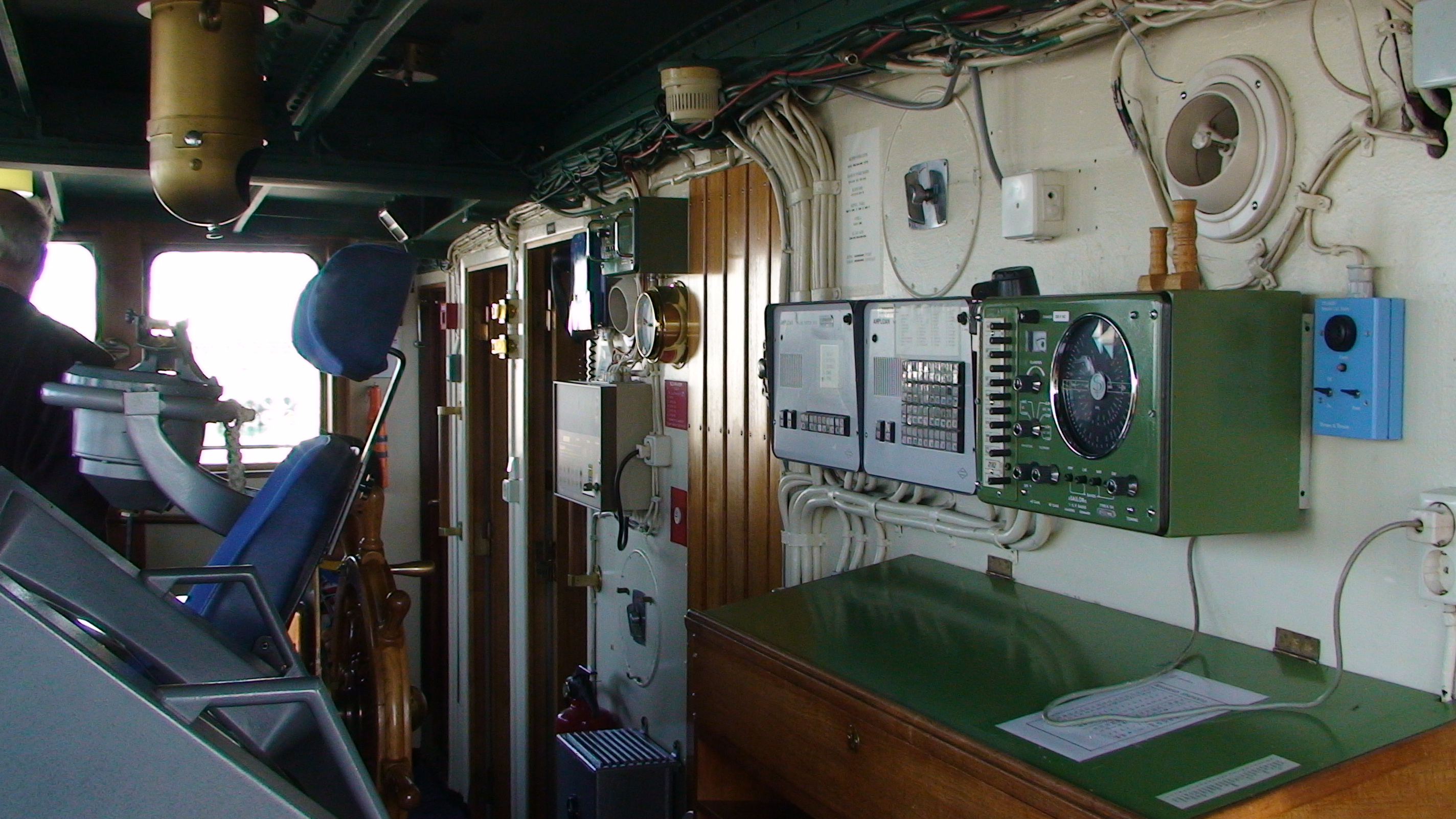 Bridge, Icelandic patrol vessel Odinn