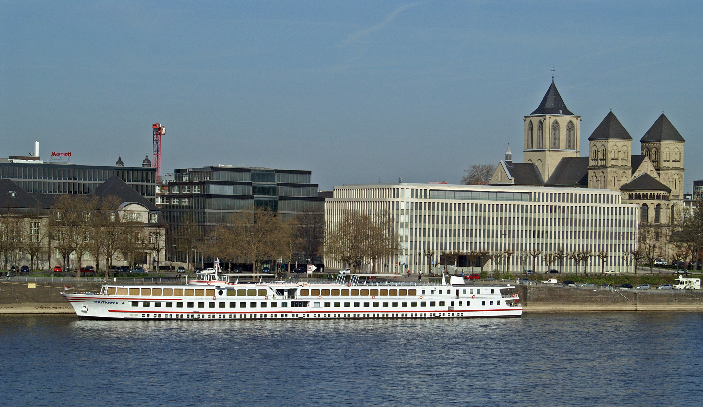 Britannia (ship, 1969) 003
