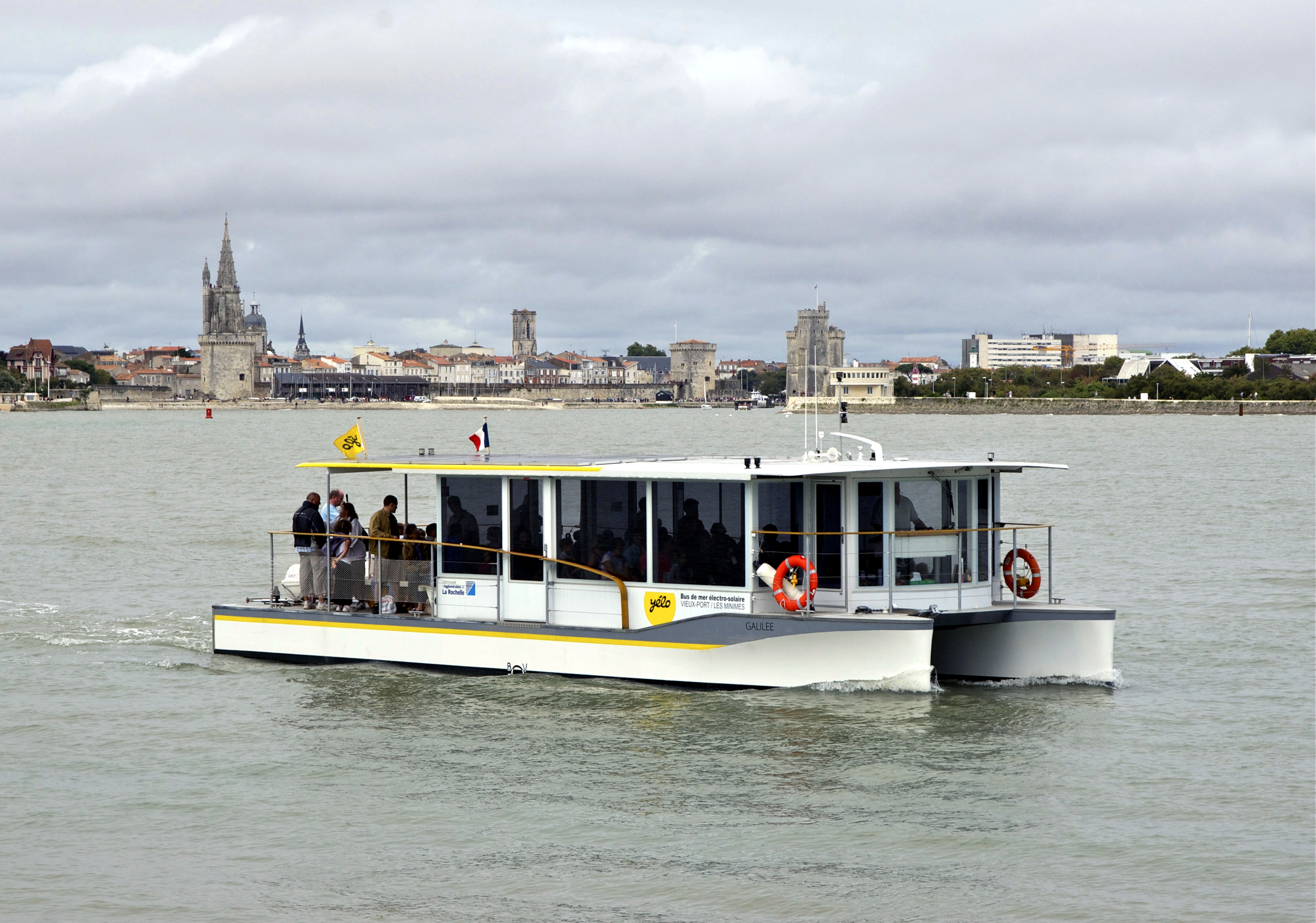 Bus de mer électro-solaire La Rochelle