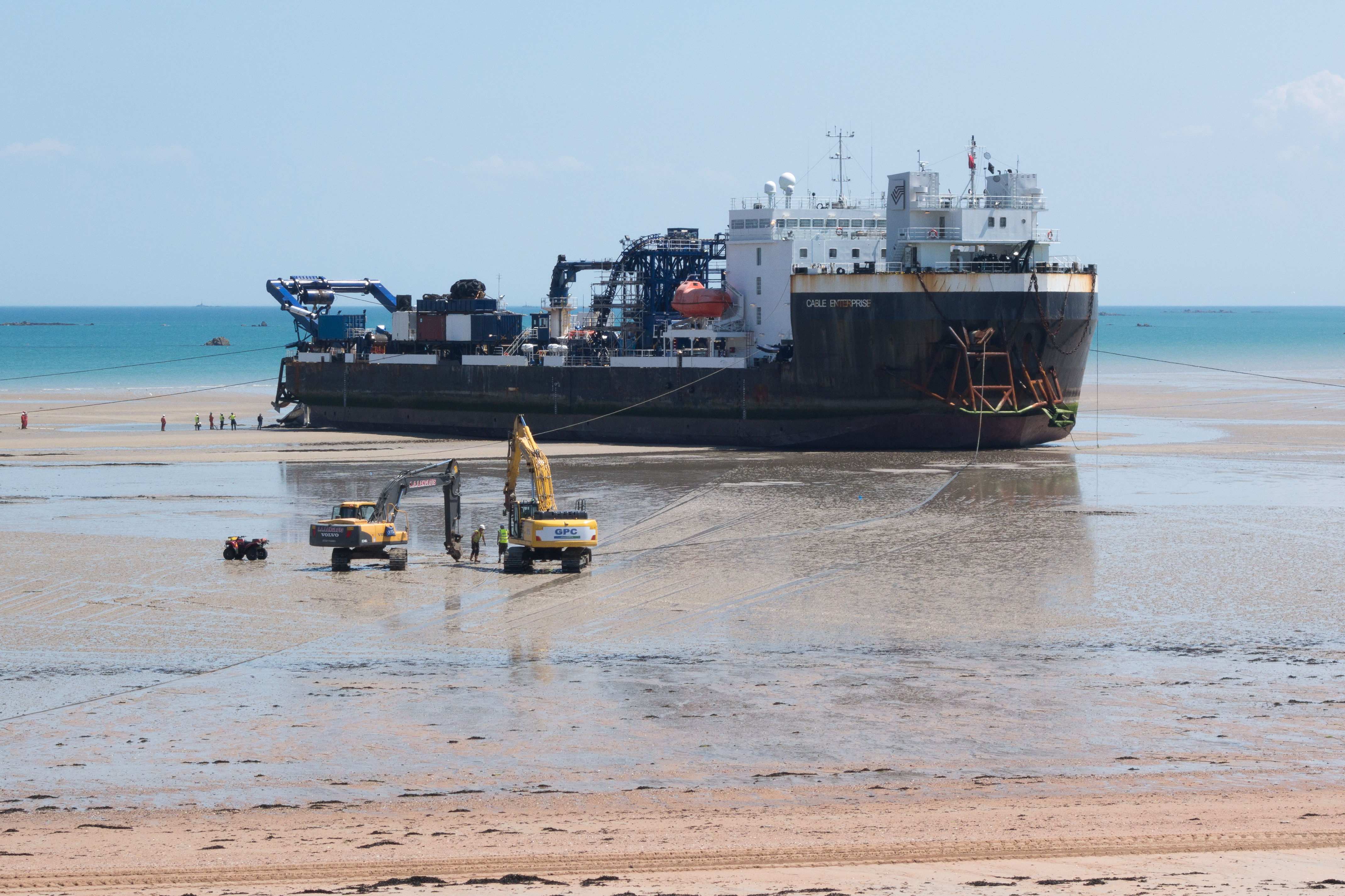 Cable Enterprise ship in Jersey