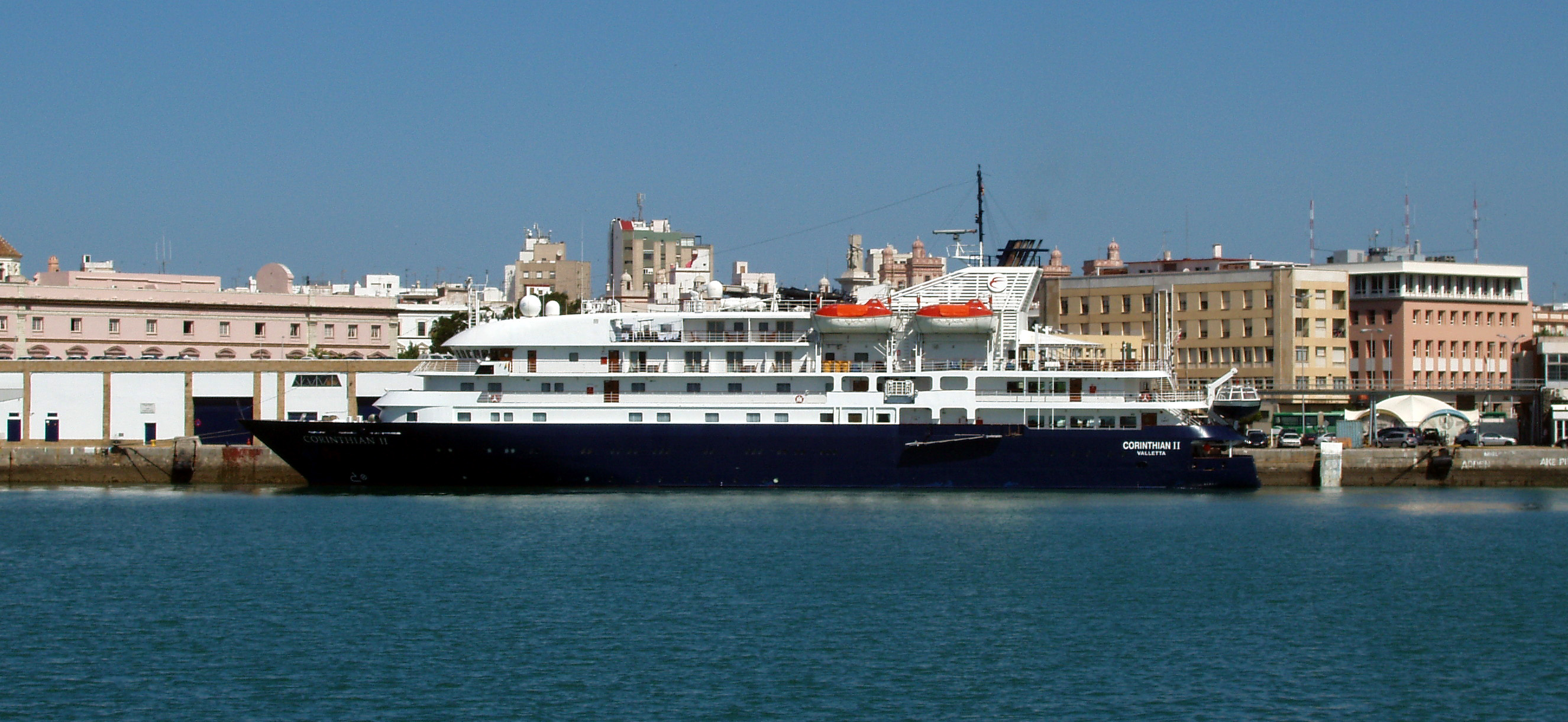 Corinthian II, en el Puerto de la Bahía de Cádiz