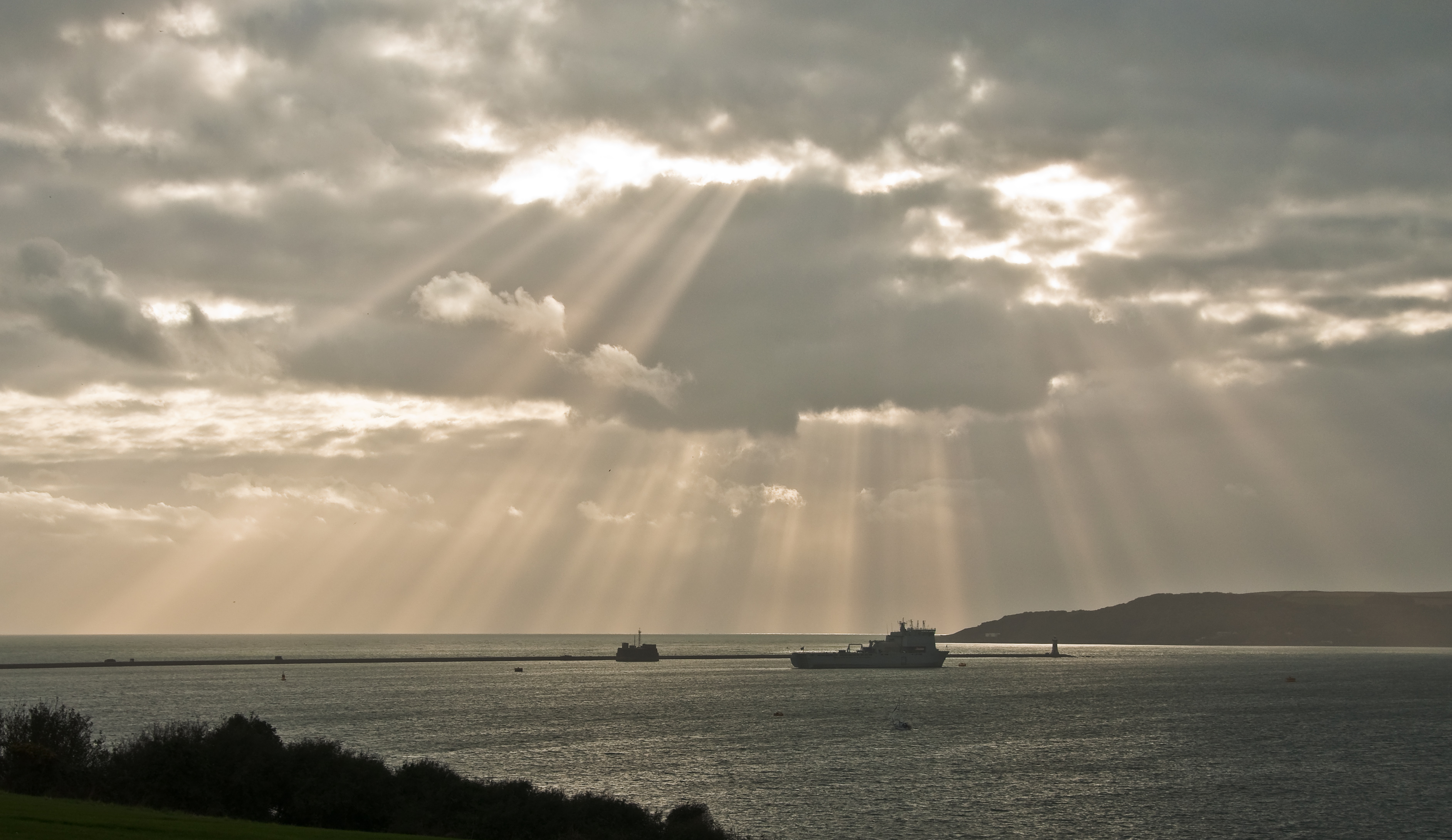 Crepuscular rays over Plymouth Sound
