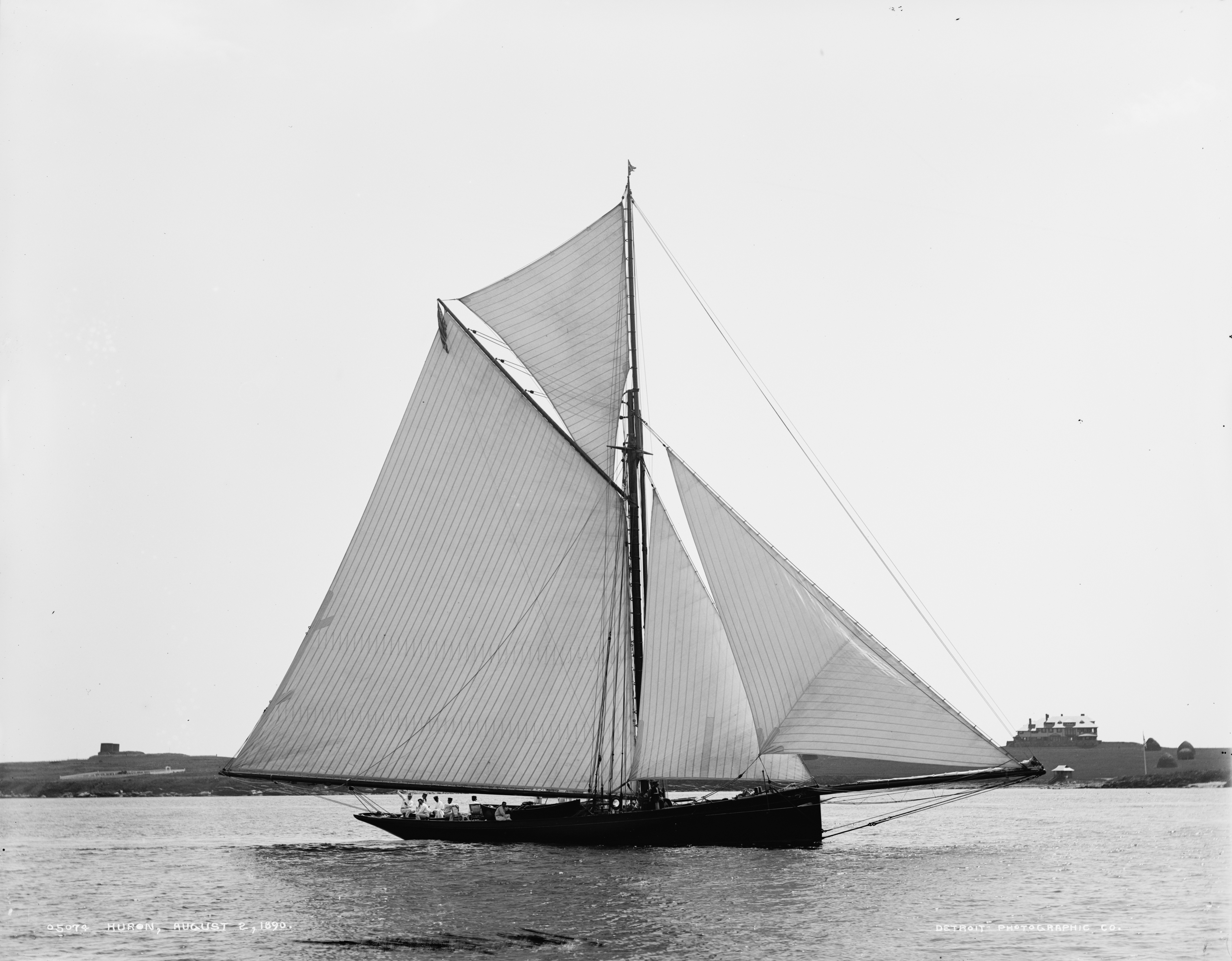 Cutter Huron-1