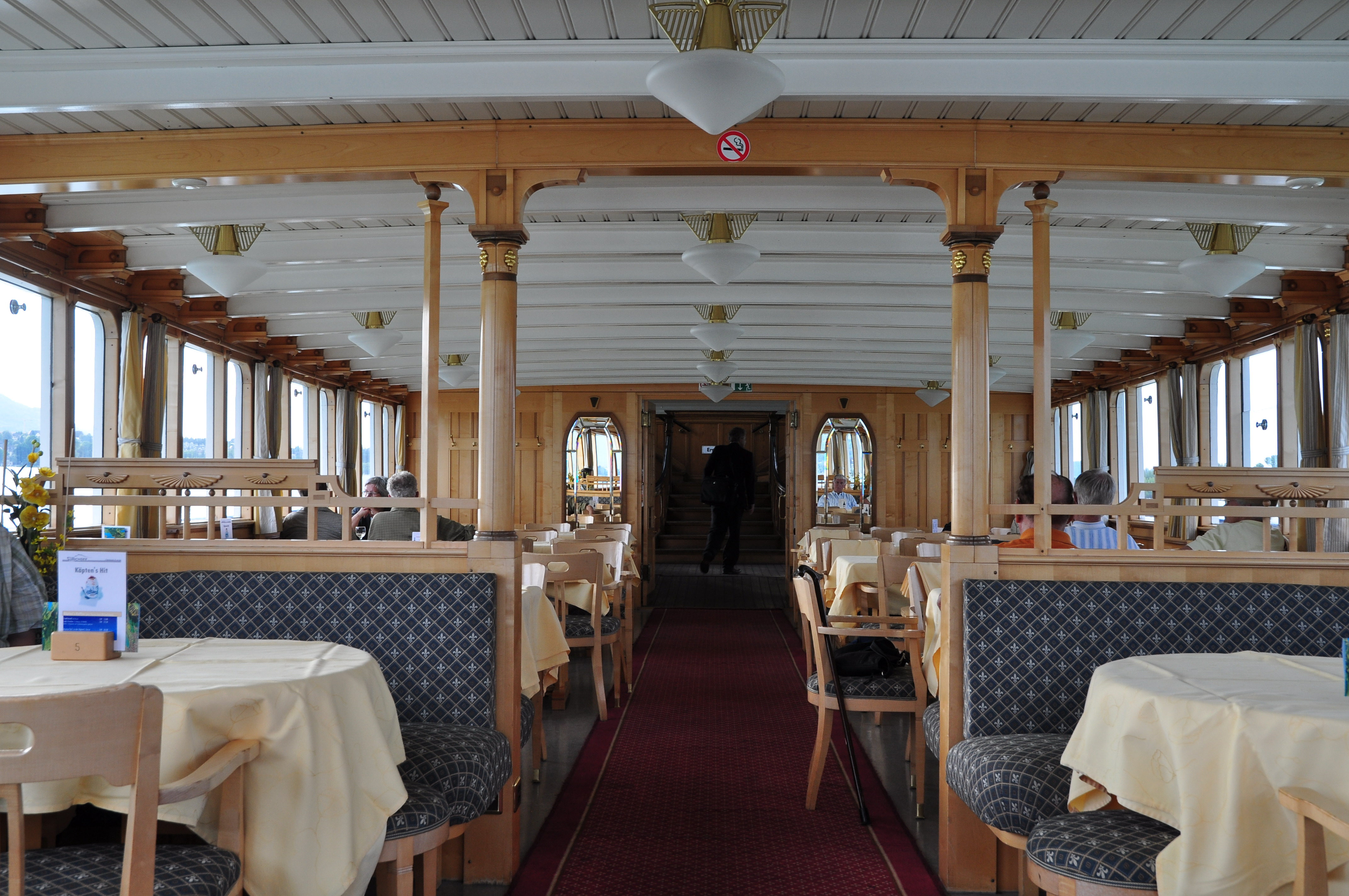 Dampfschiff Stadt Zürich - Innenansicht 2011-07-29 19-04-14
