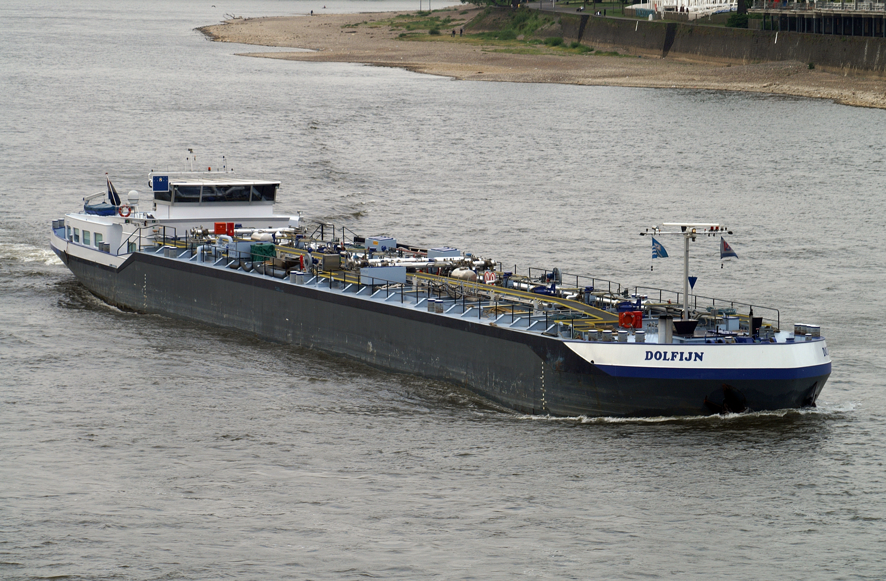 Dolfijn (ship, 2000) 001
