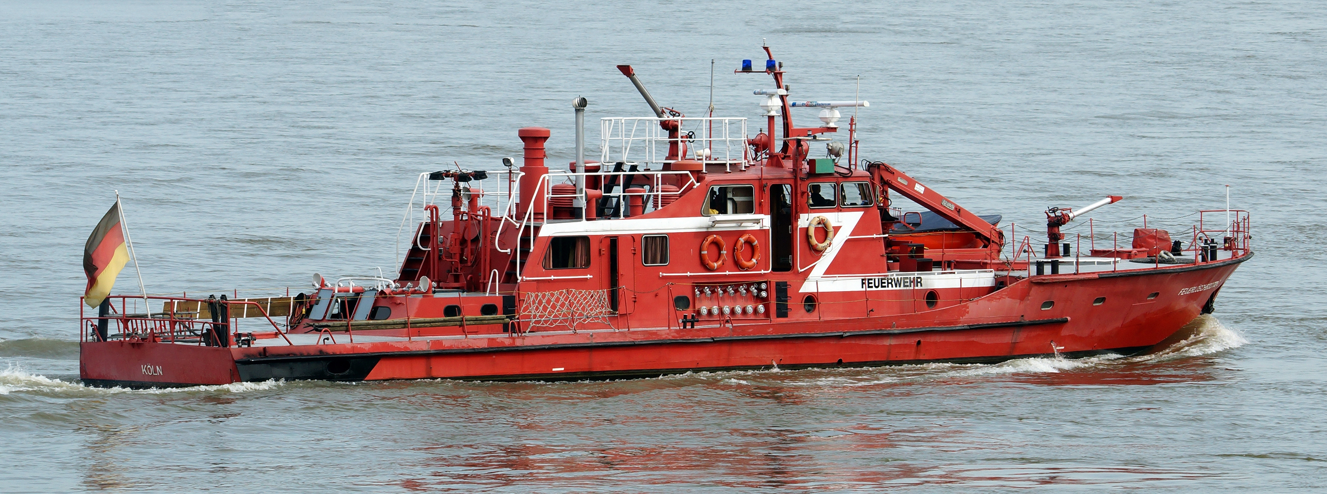 Feuerlöschboot 10-2 (ship, 1963) 007