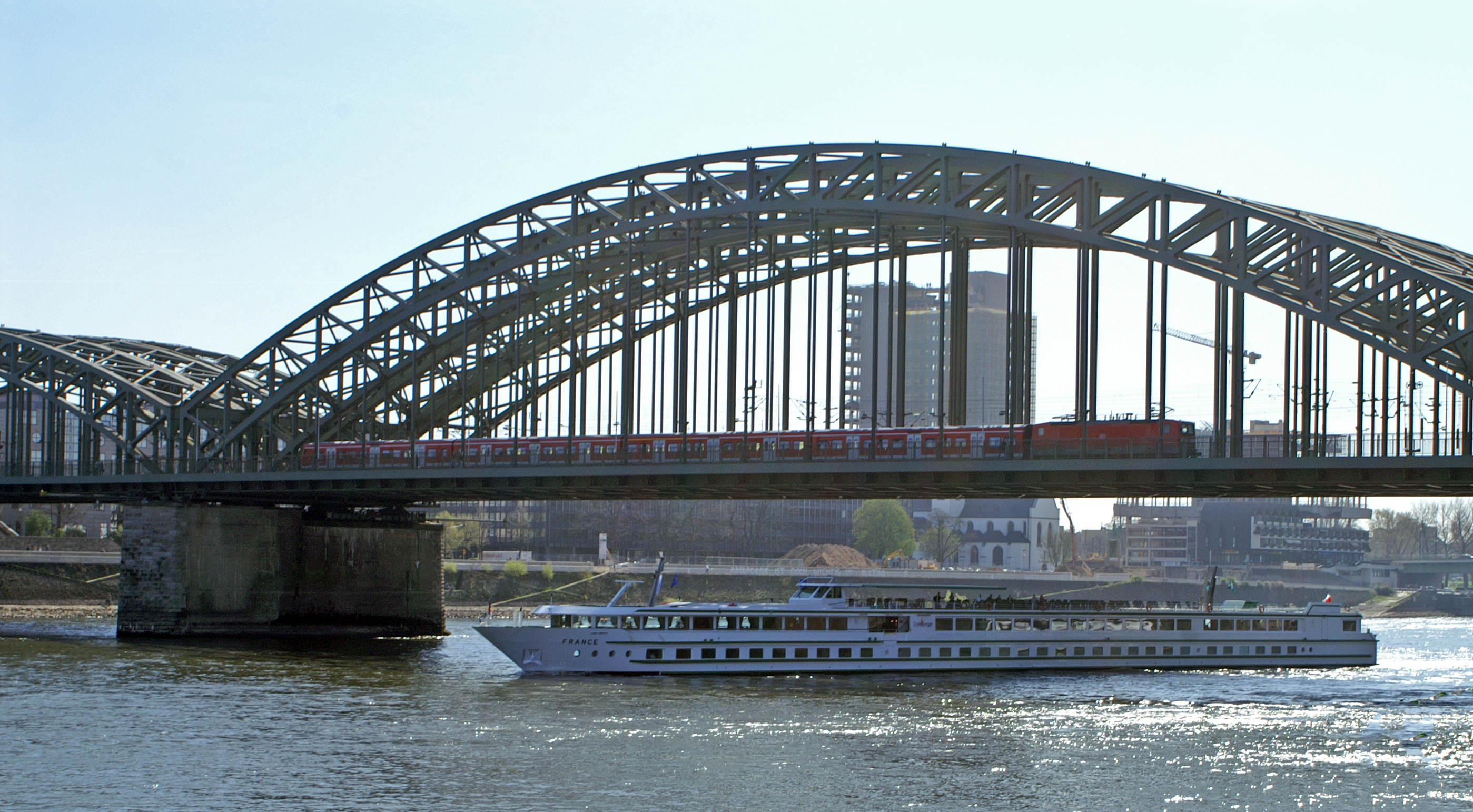 France (ship, 2003) 002