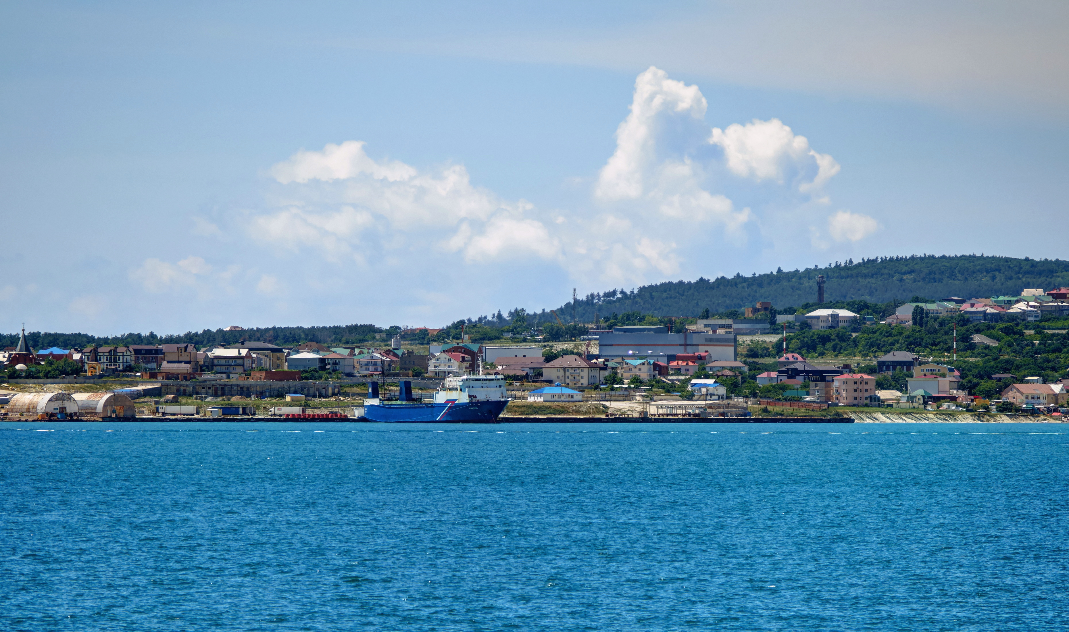 Gelendzhik 142 (30346761105)