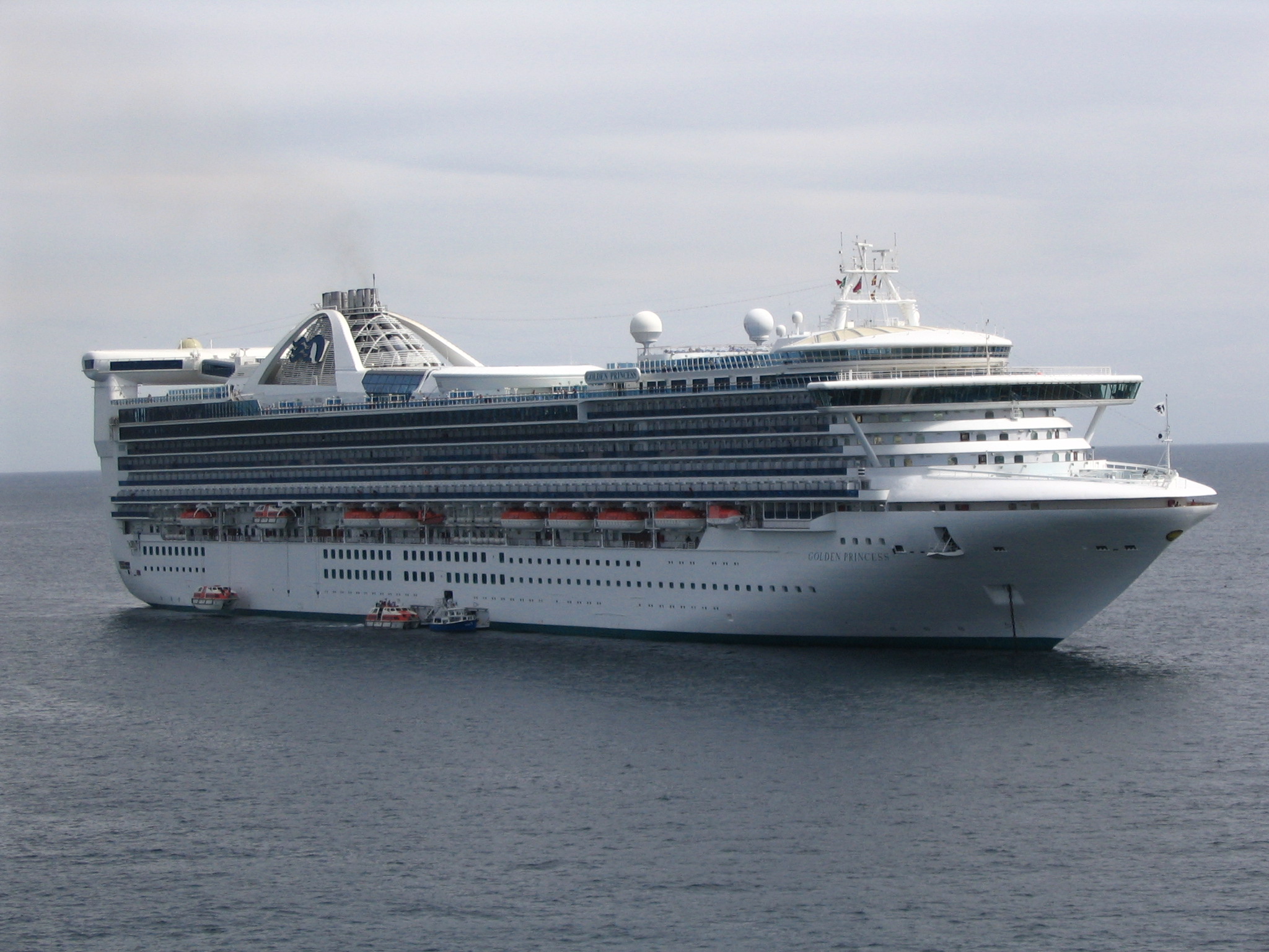 Golden Princess tendering in Cabo San Lucas