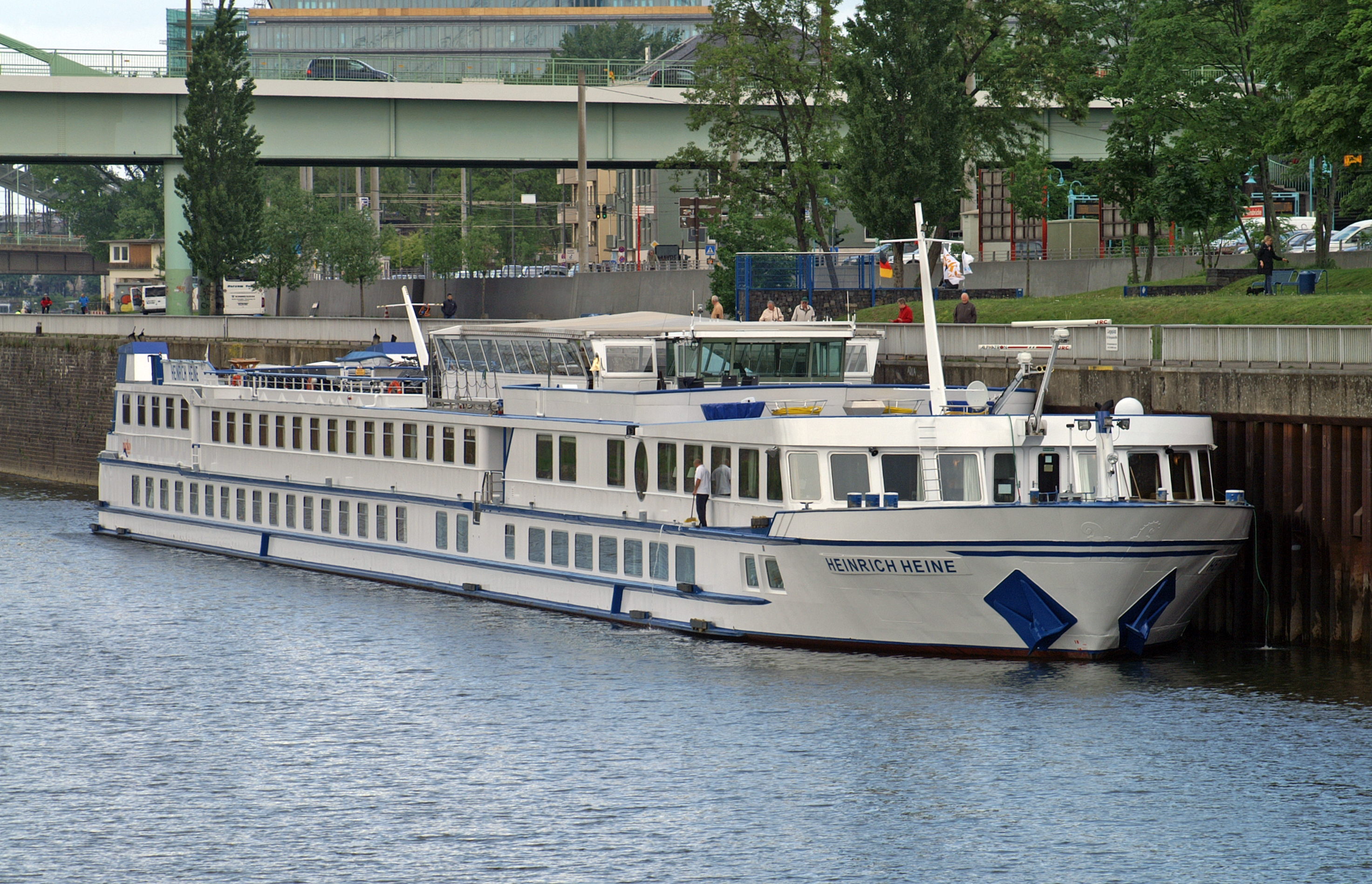 Heinrich Heine (ship, 1991) 016