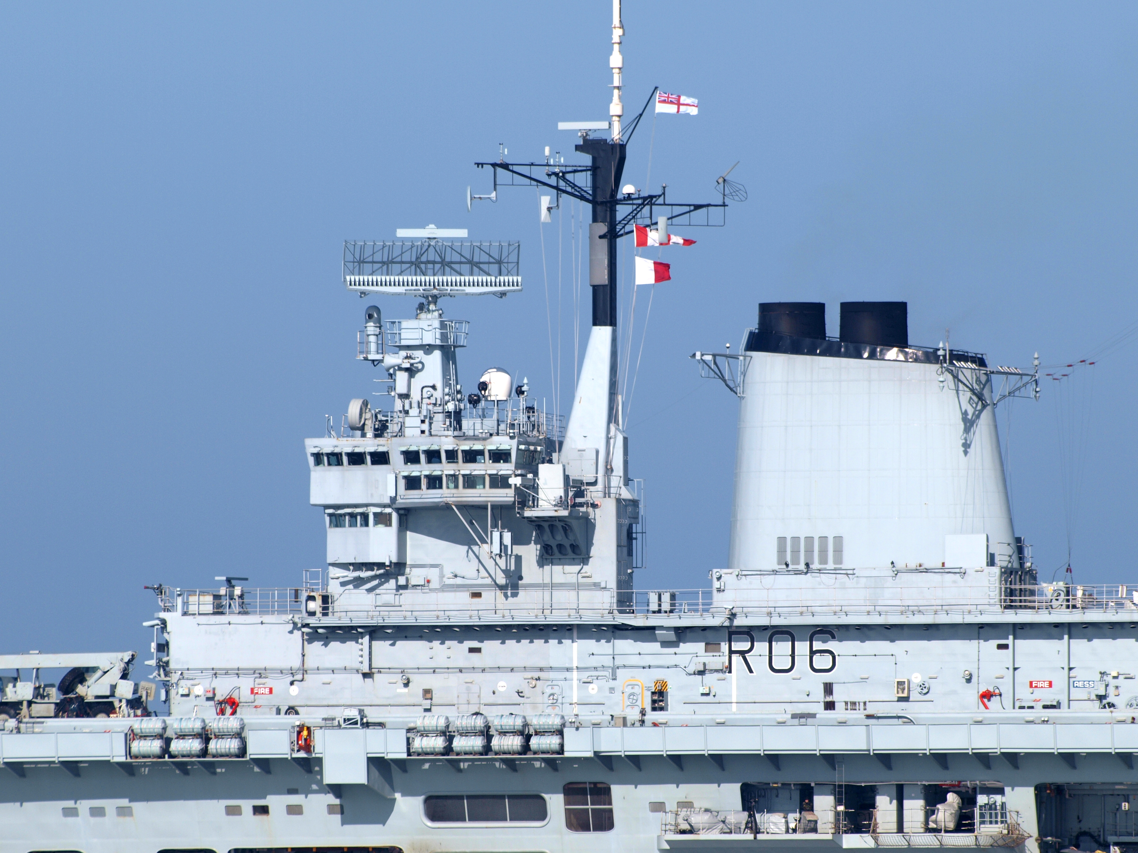 HMS Illustrious (R06) at Port of Amsterdam, 02Mar2009 p7