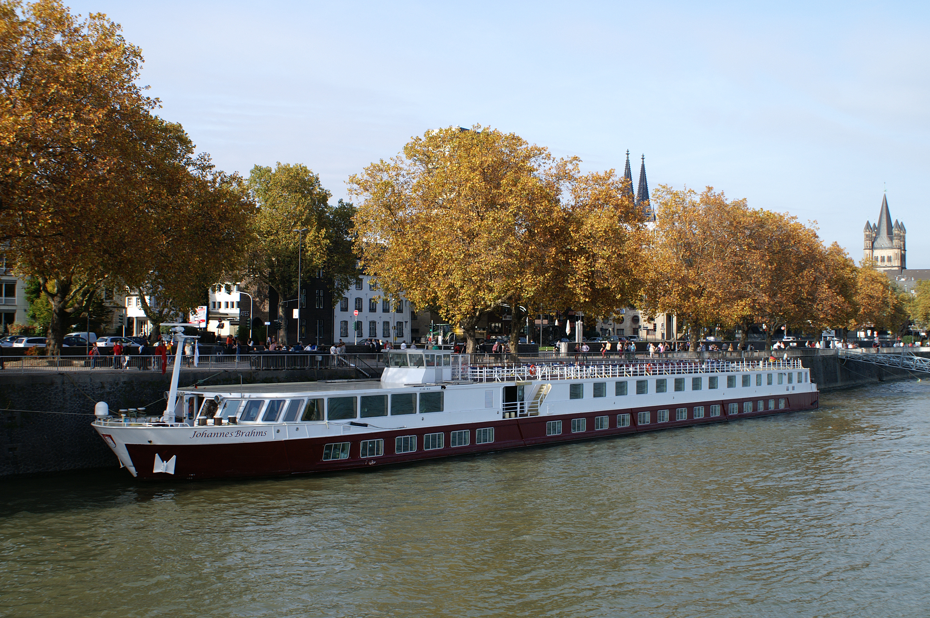 Johannes Brahms (ship, 1998) 004