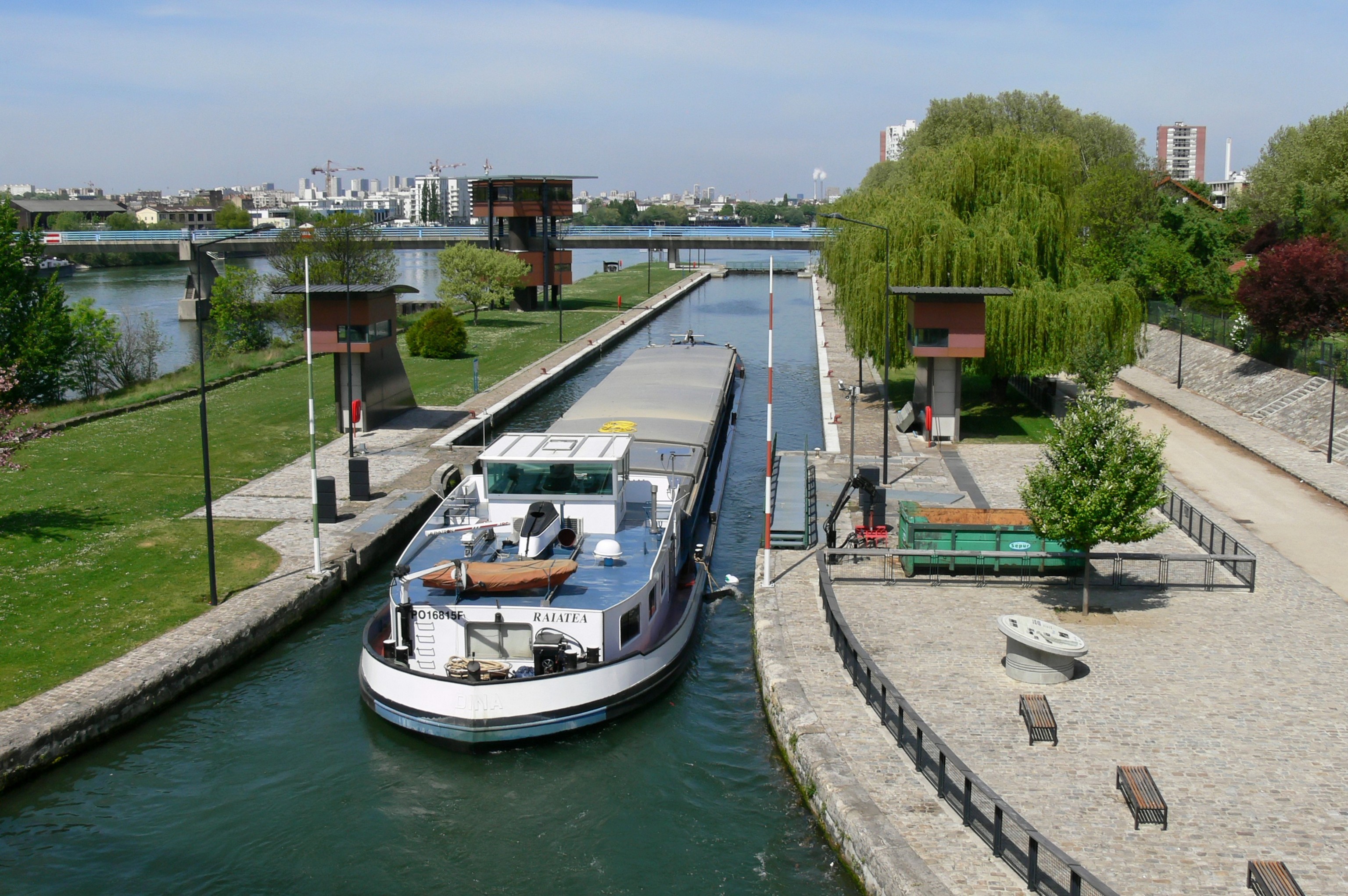 Le port - Flickr - besopha