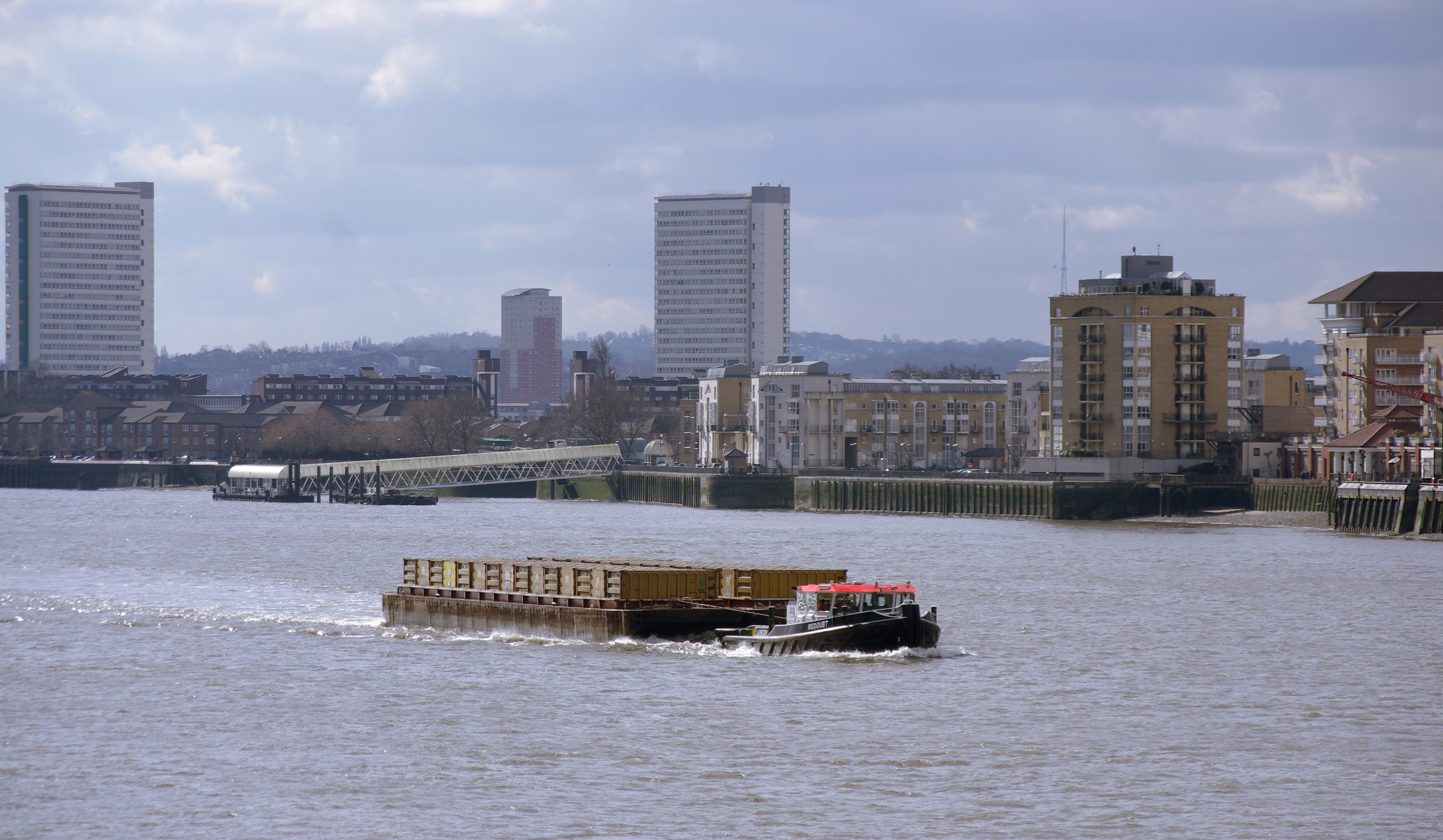 London MMB P4 River Thames