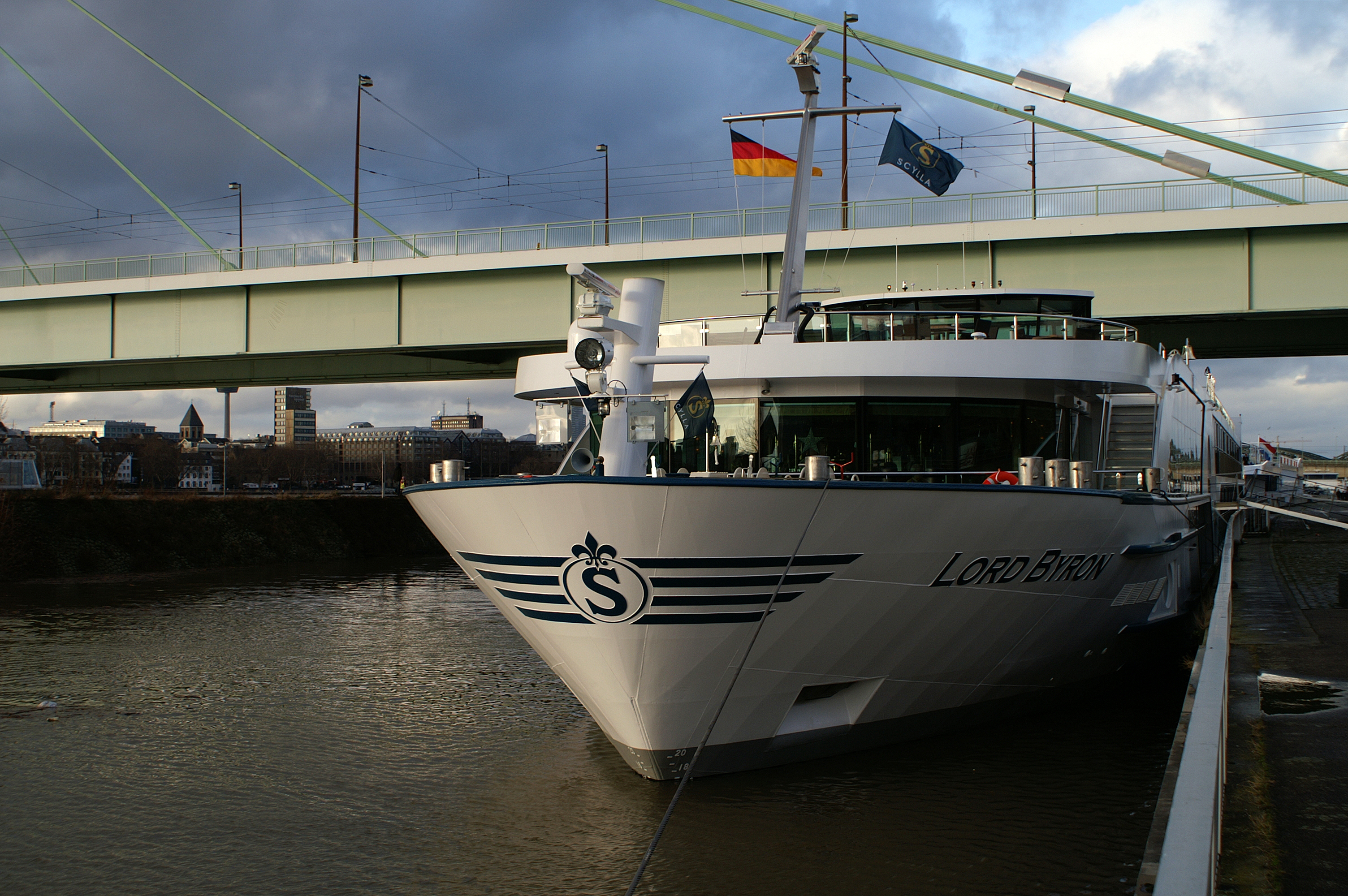 Lord Byron (ship, 2012) 003