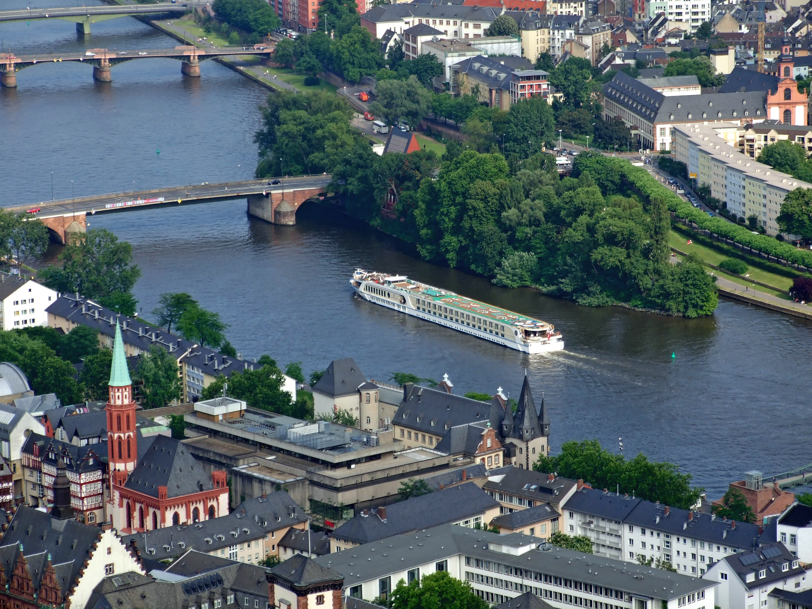 Mainschifffahrt-ffm001