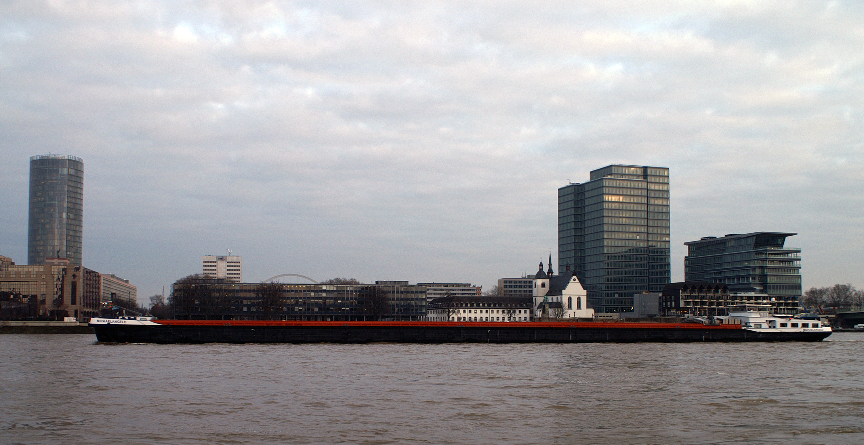 Michelangelo (ship, 2008) 001
