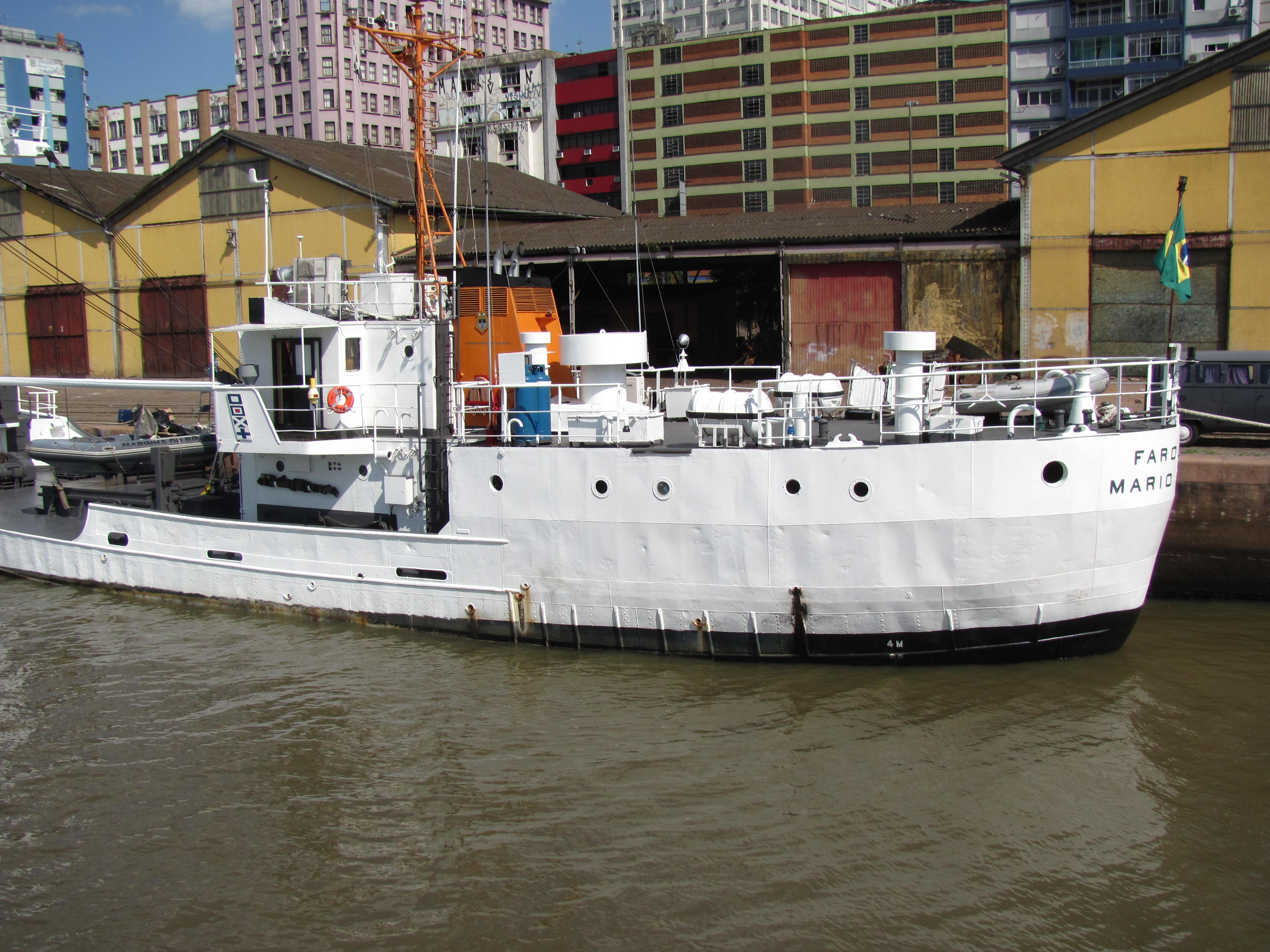 Navio Faroleiro Mario Seixas 02