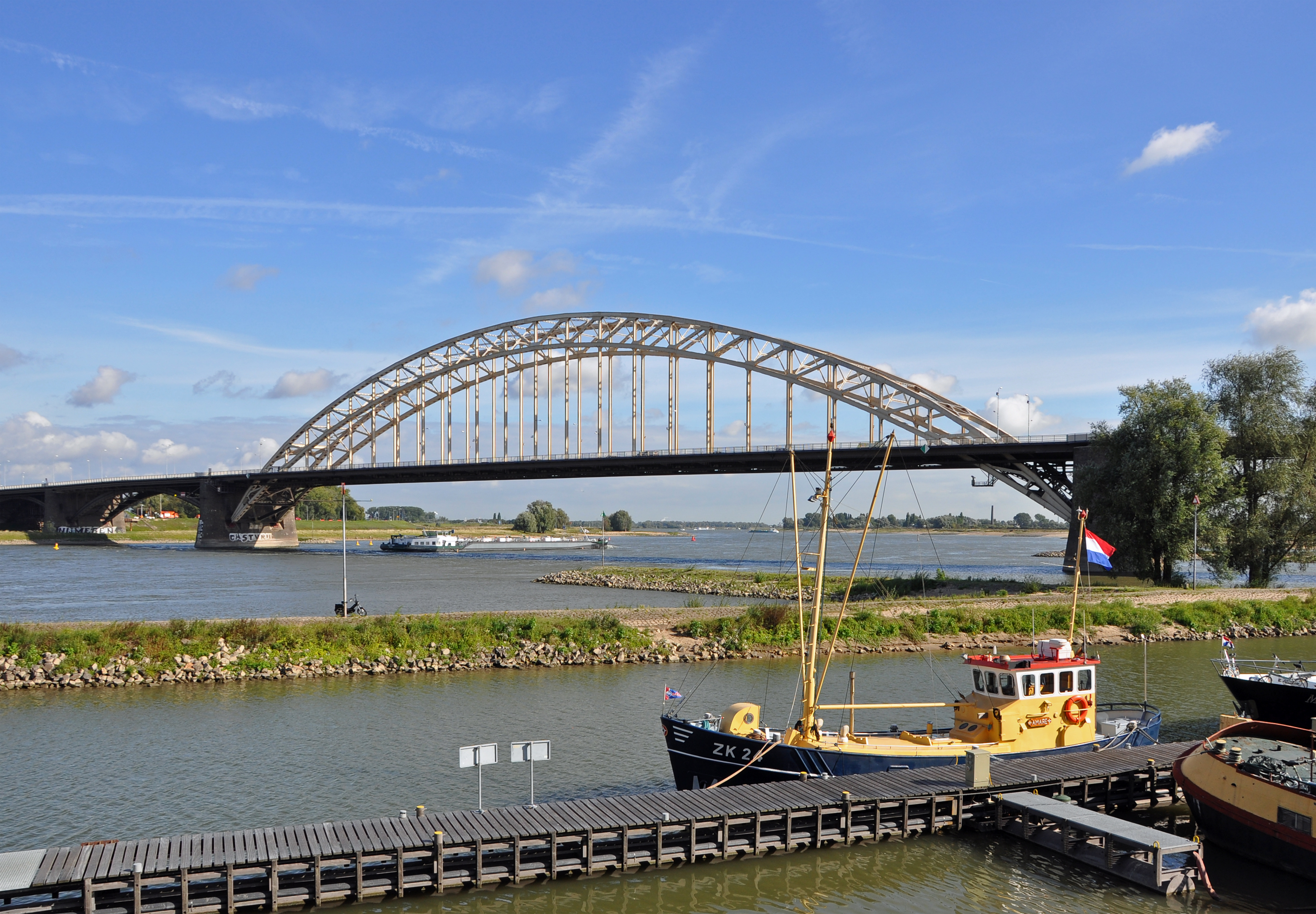 Nijmegen Waalbrug R03