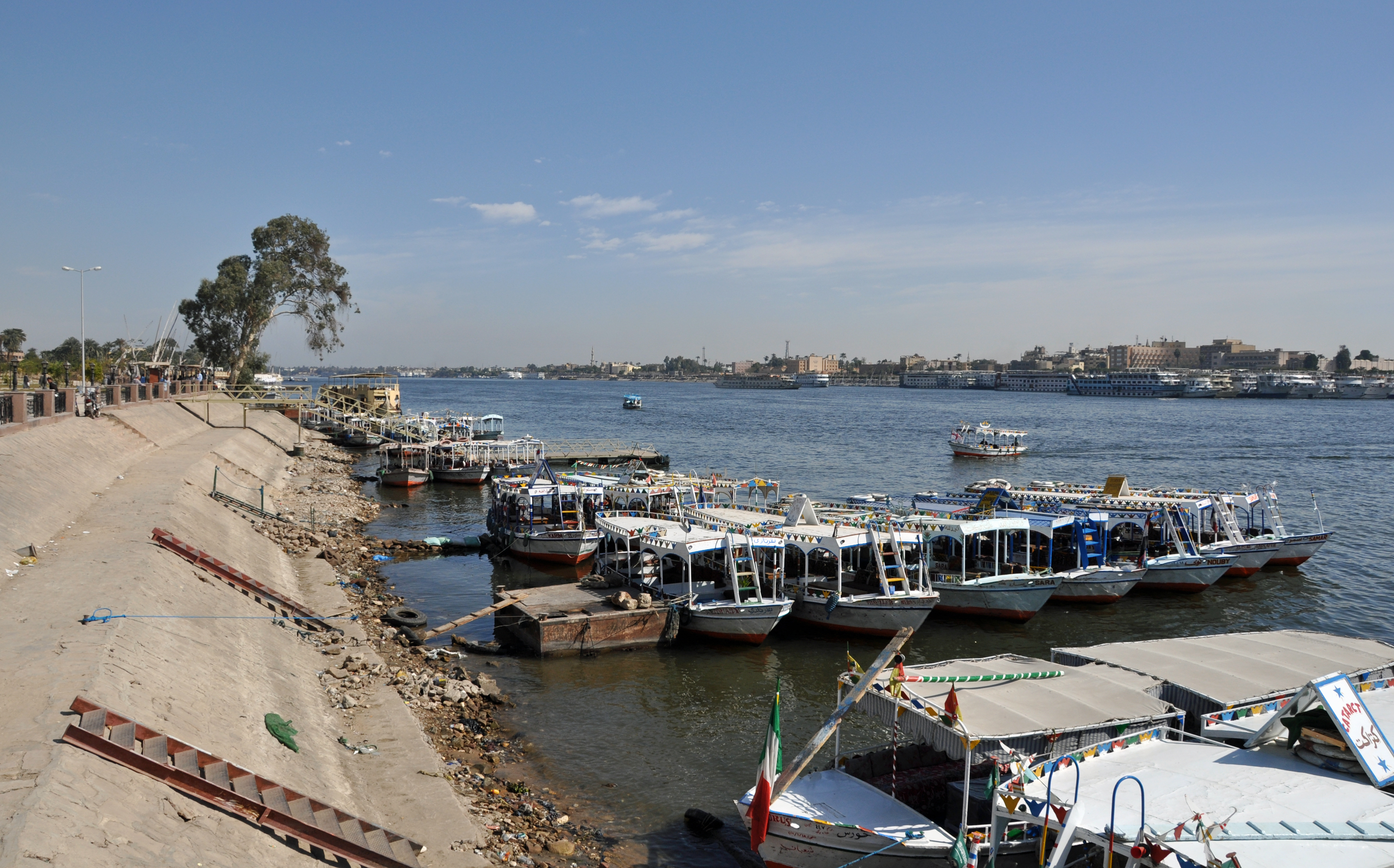 Nile Ships R12