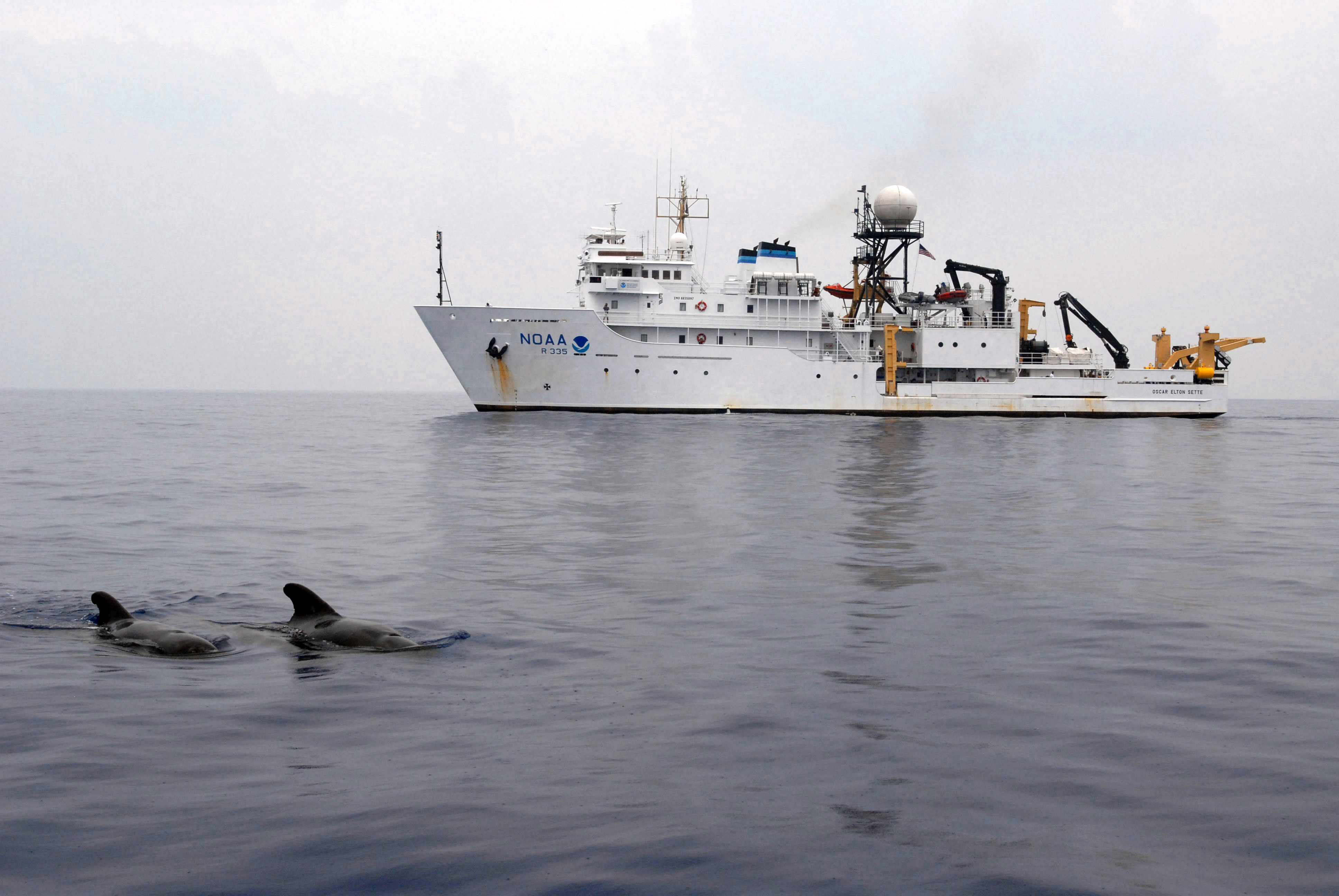 NOAA RV Oscar Elton Sette