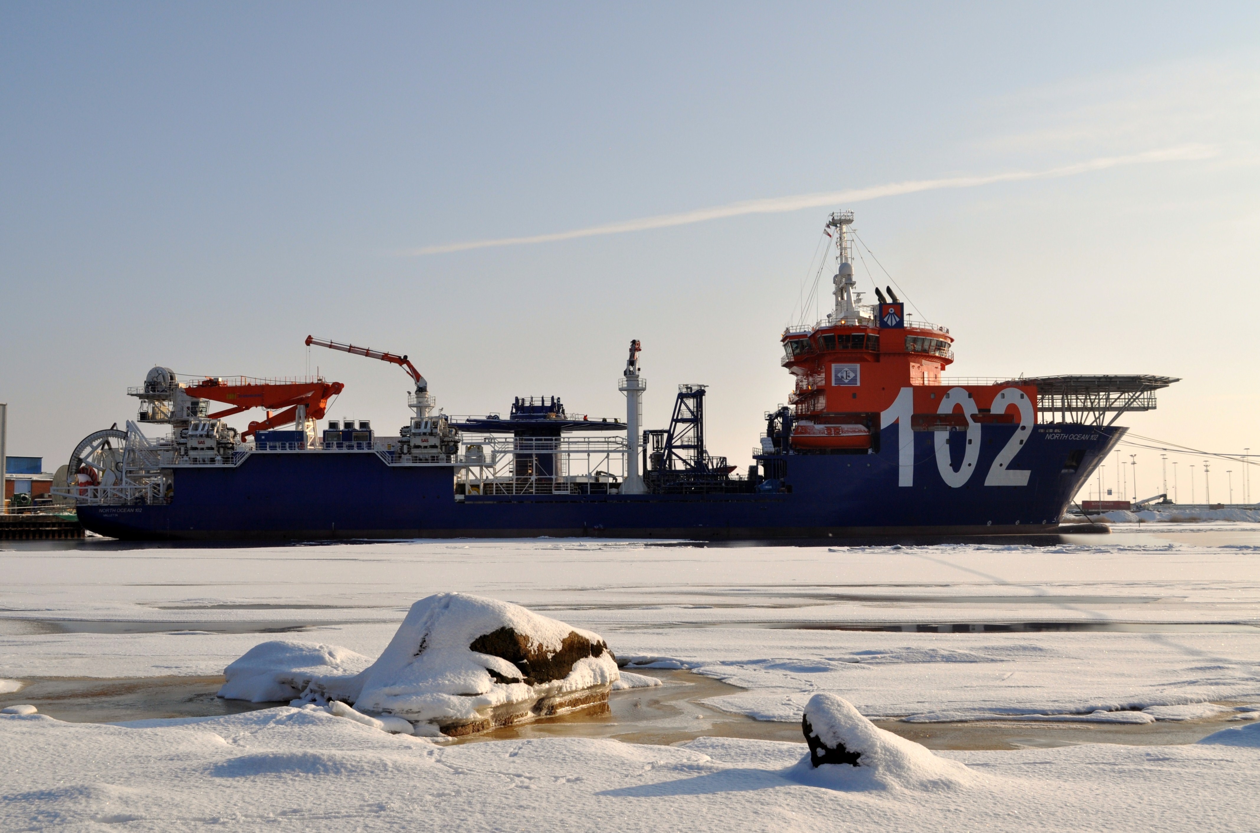 North Ocean 102-