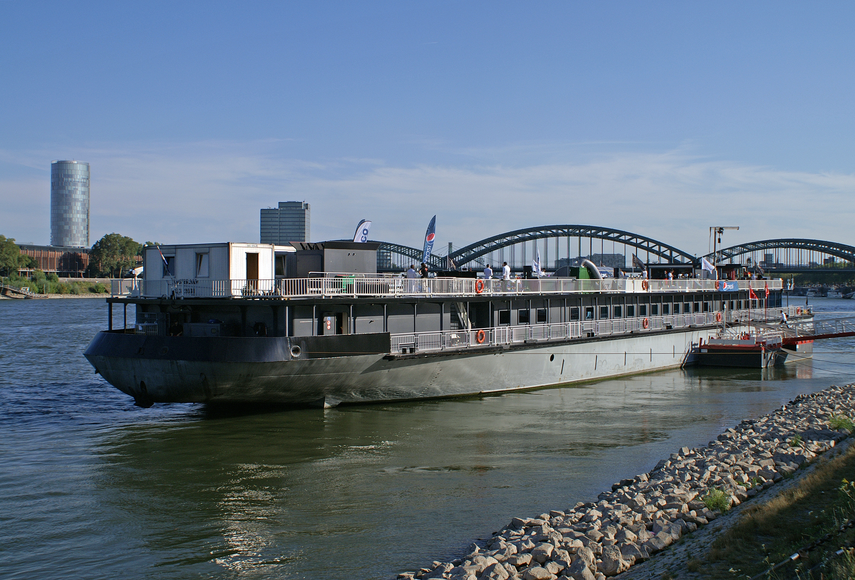 Ocean Diva (ship, 1995) 004