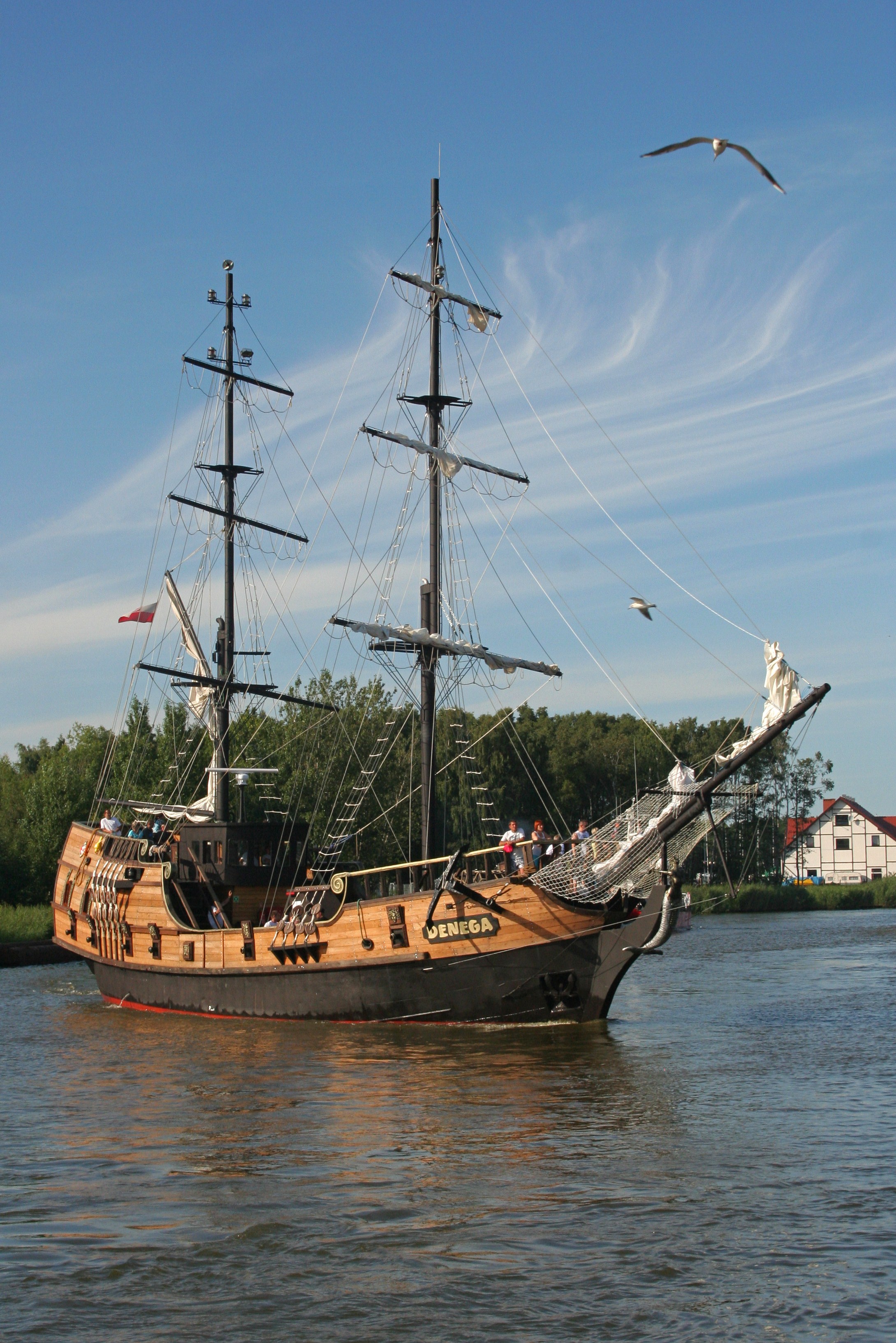 Port of Łeba - Tall ship 02