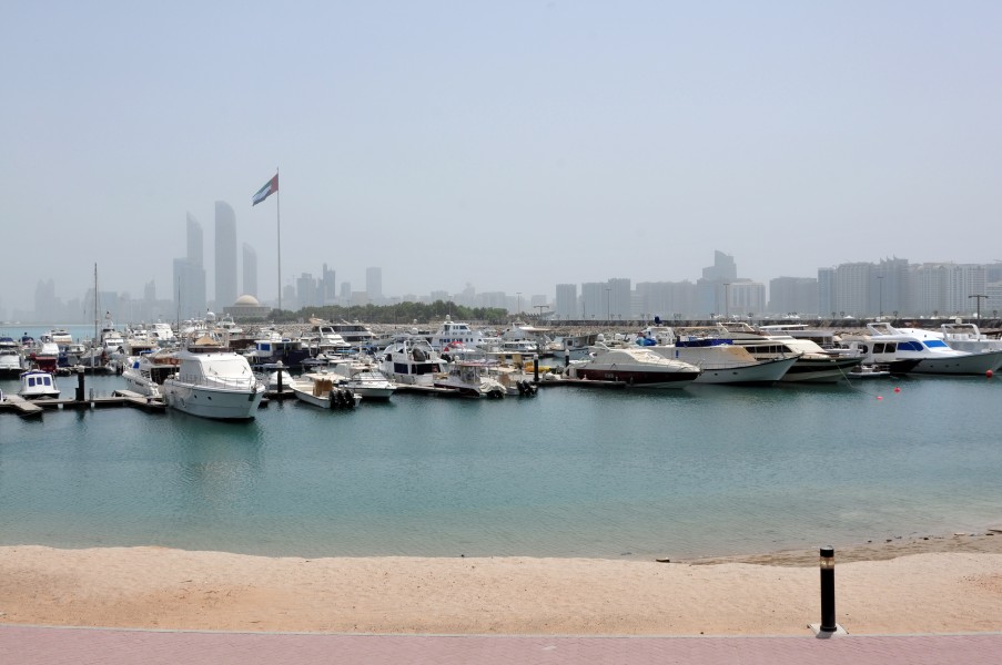 13-08-06-abu-dhabi-by-RalfR-029