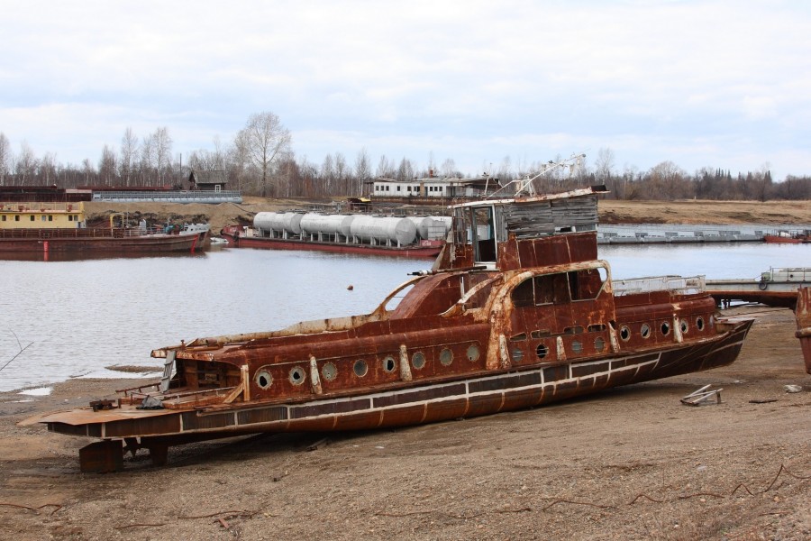 Abandoned ship in Samus